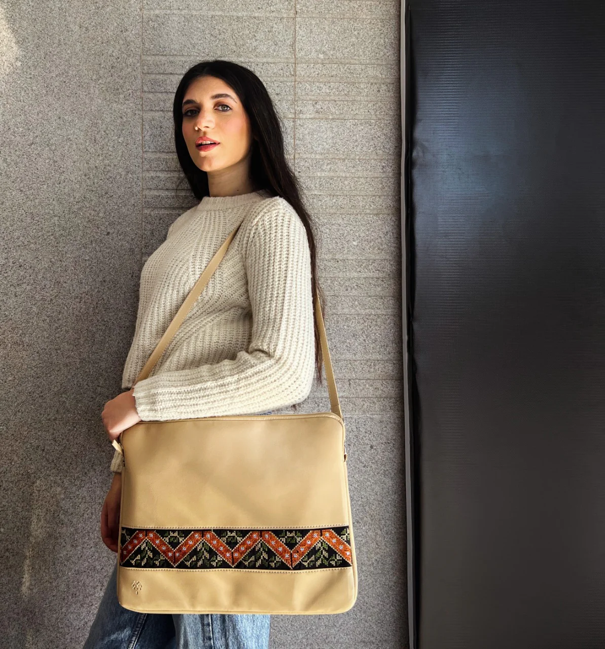 Beige Etamine Laptop Sleeve - Image 6