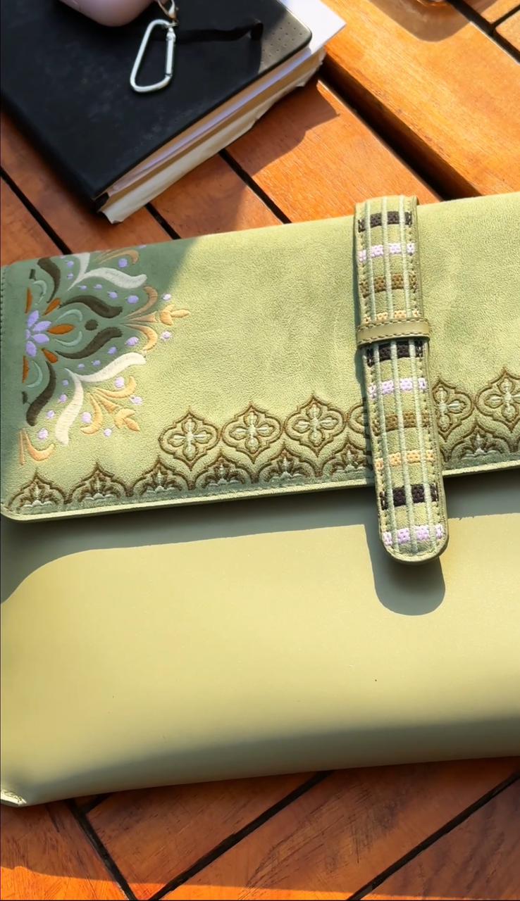 Arabesque Laptop Sleeve In Pistachio - Image 3