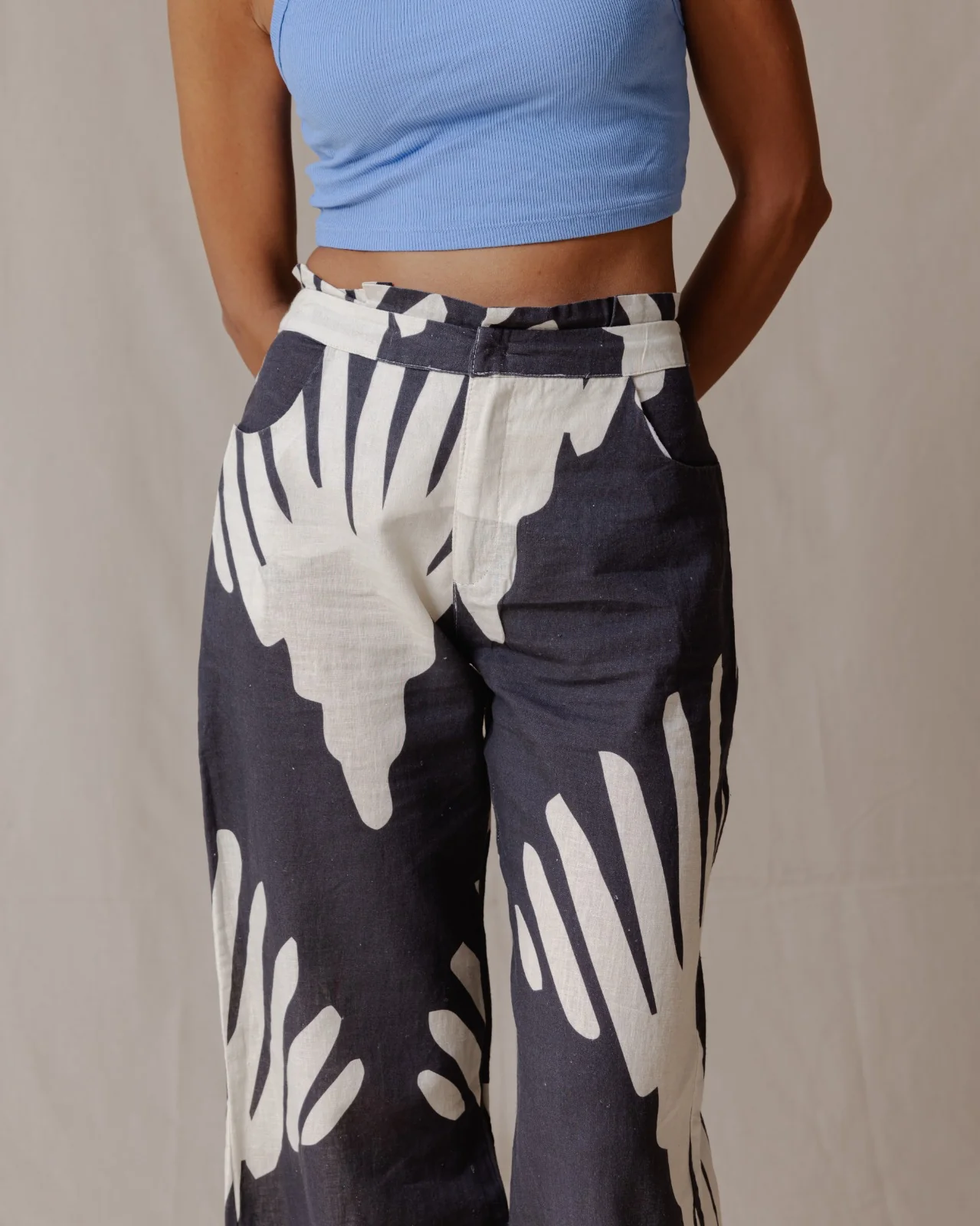 Black Shells Linen Pants - Image 4