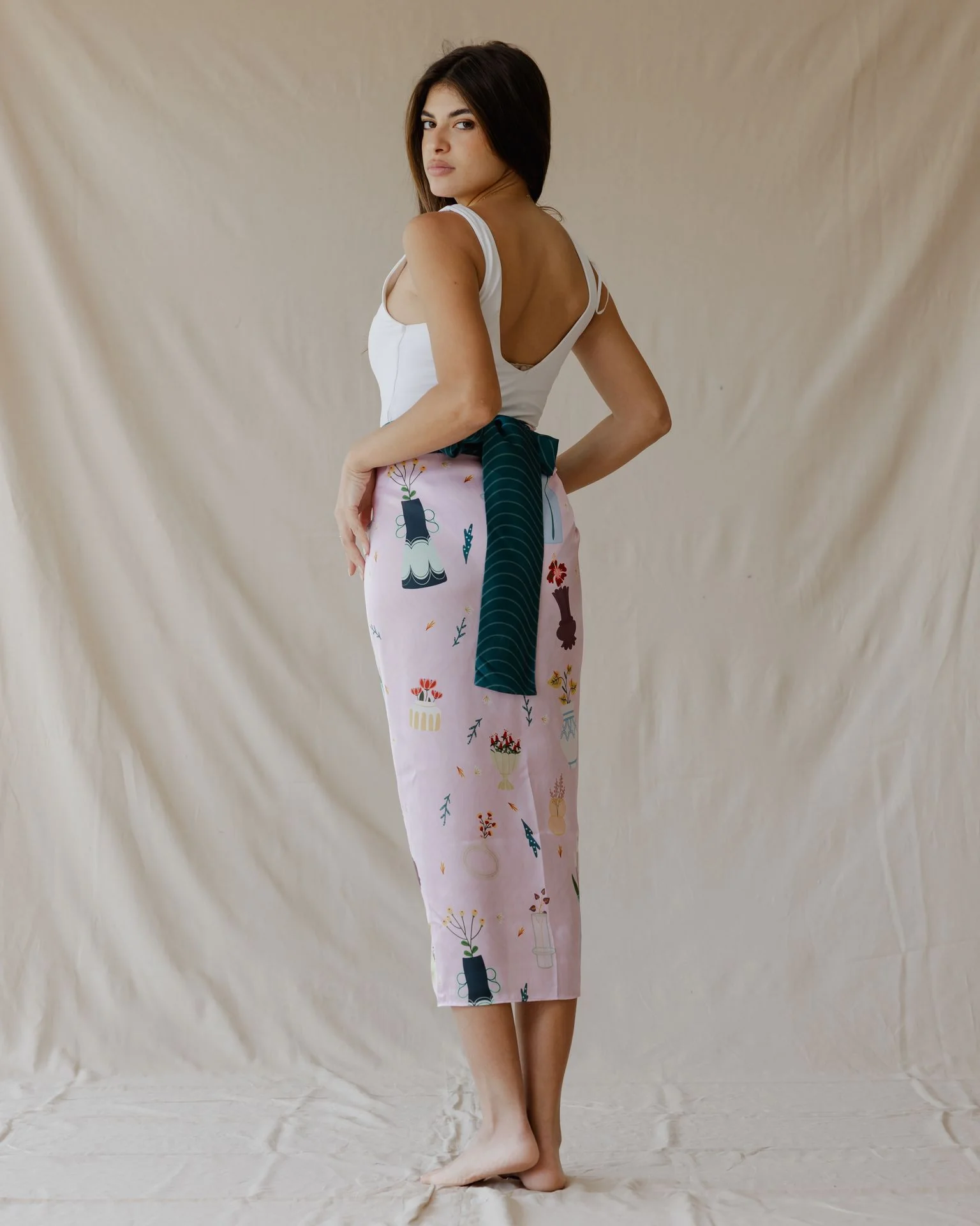 Botanical Daydream Sarong Pink - Image 4
