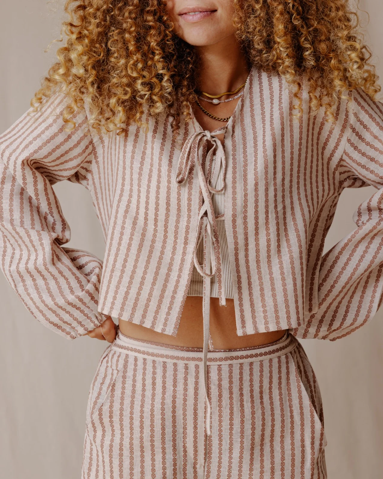 Brown Linea Linen Set - Image 5