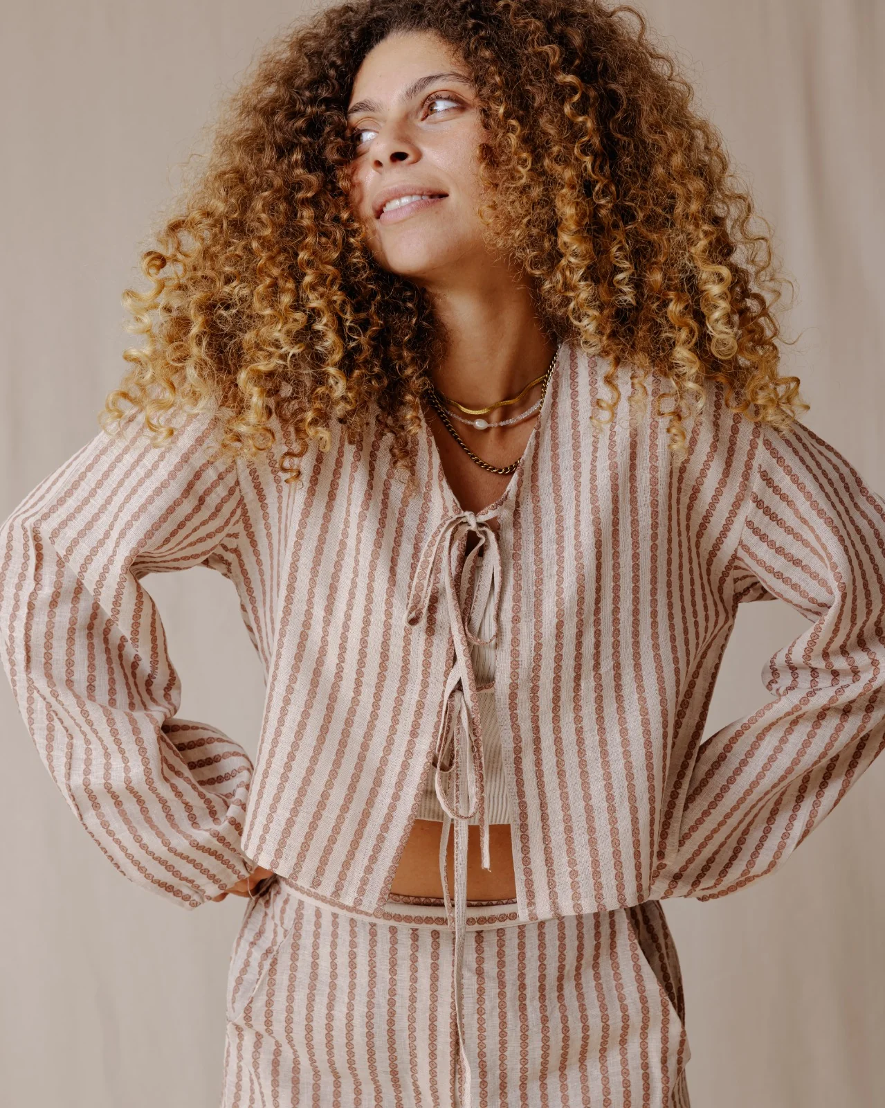 Brown Linea Linen Set - Image 6