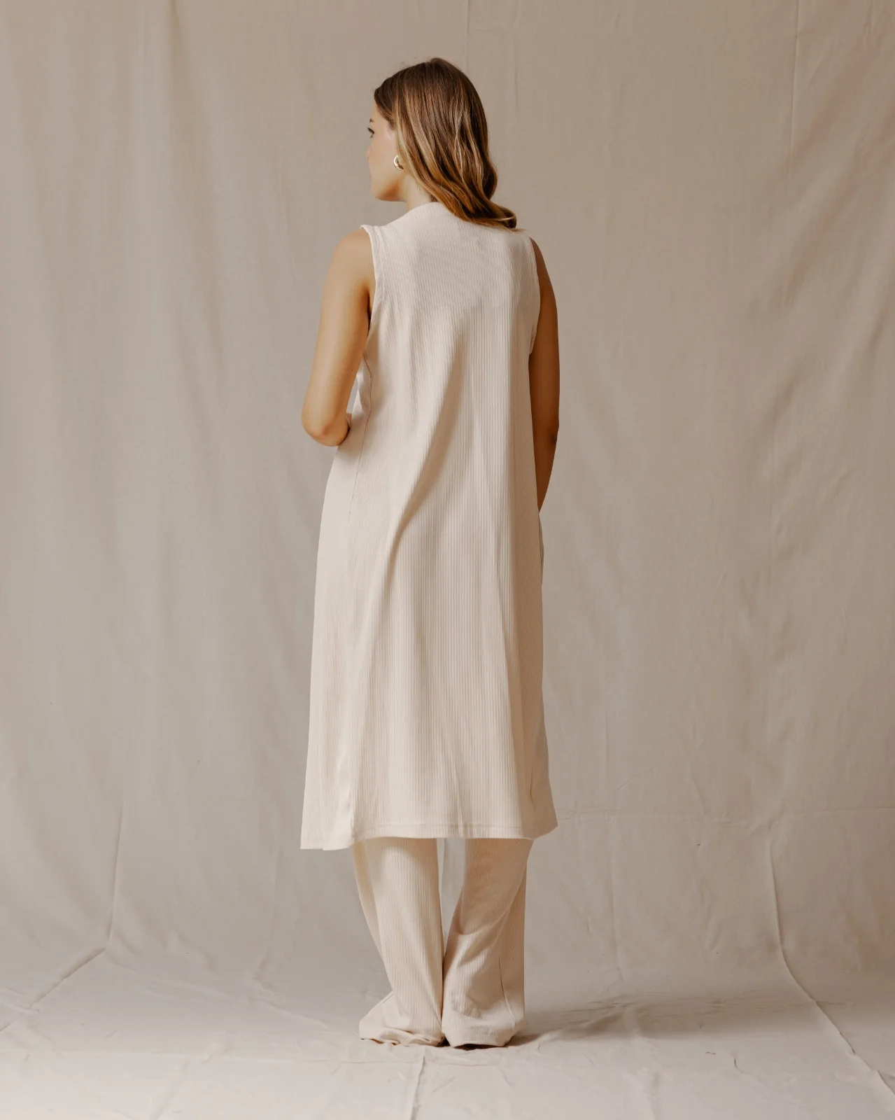Buttoned Sleeveless Set Beige - Image 5
