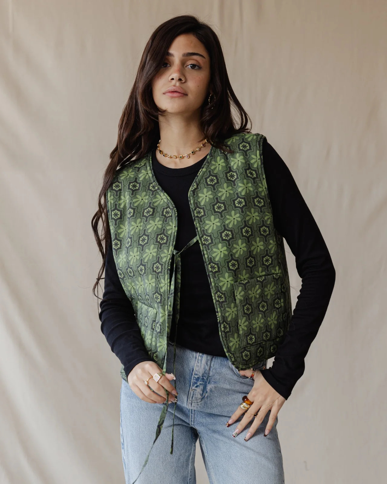Camels Reversible Vest - Image 3