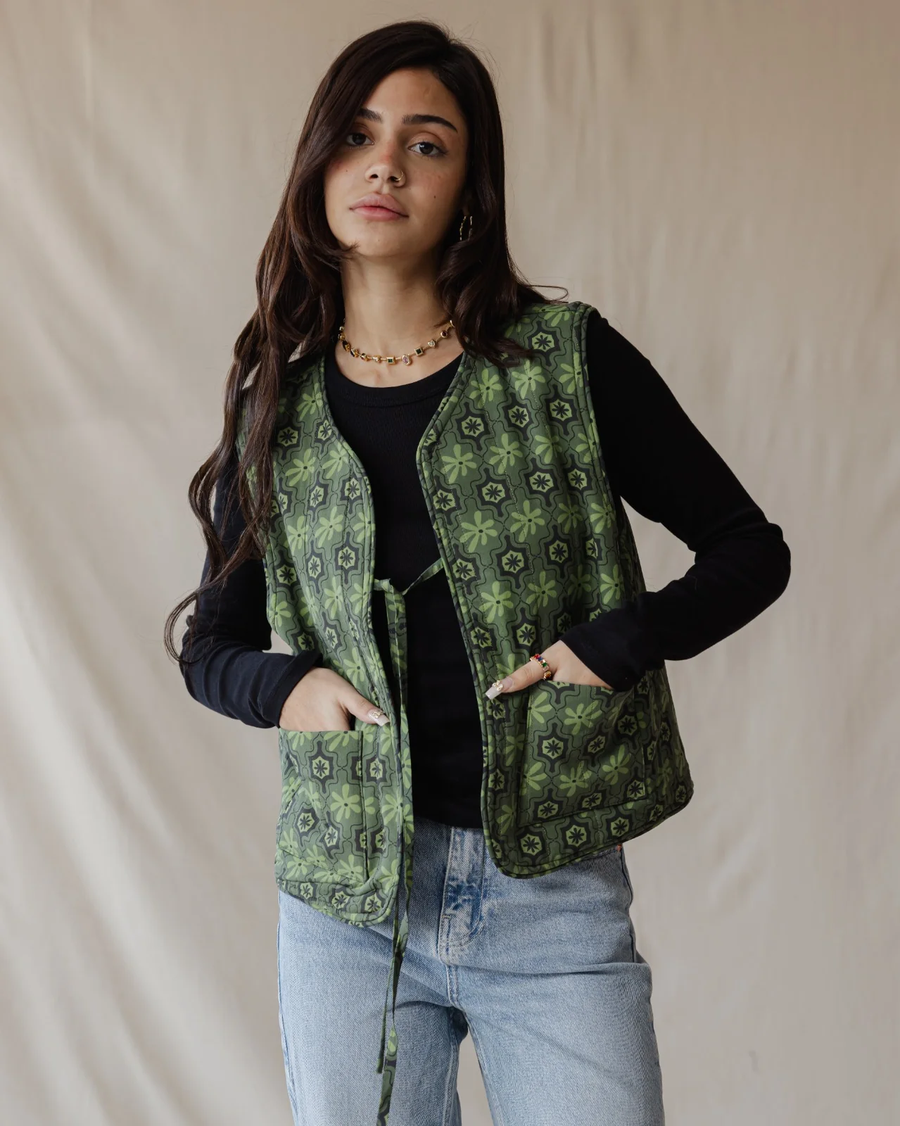 Camels Reversible Vest - Image 5