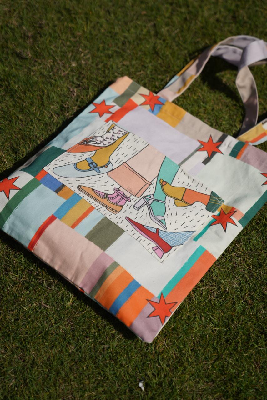 City Stroll Tote - Image 6