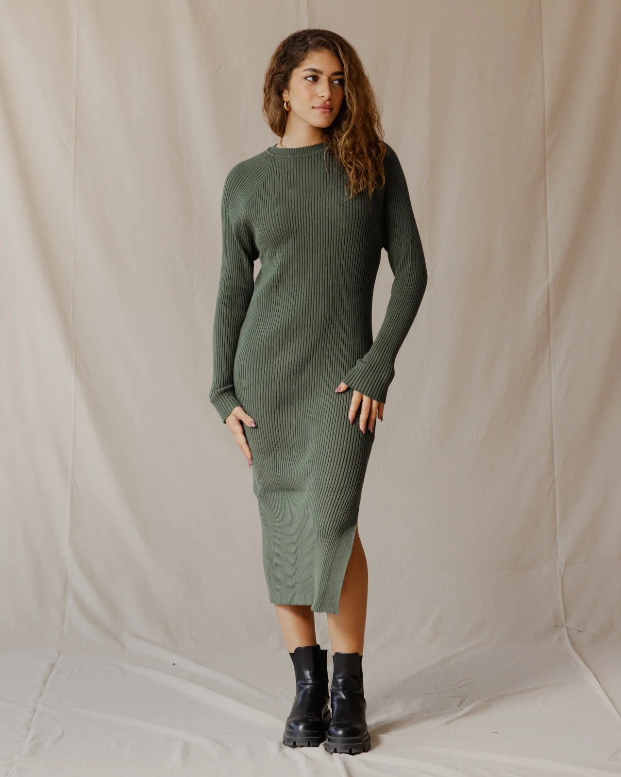 Daring Knitted Dress Olive