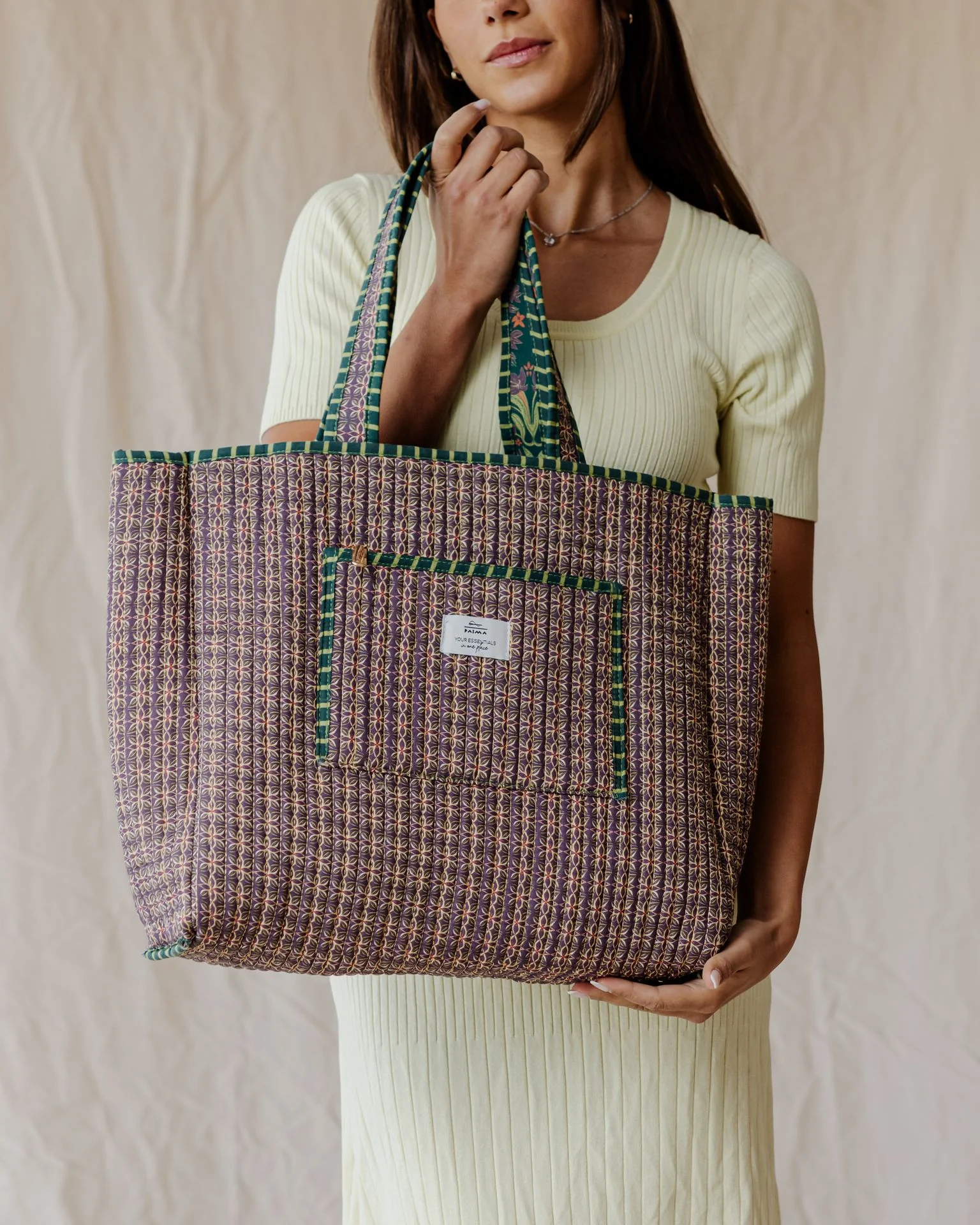 Emerald City Quilted Tote Bag - Image 4