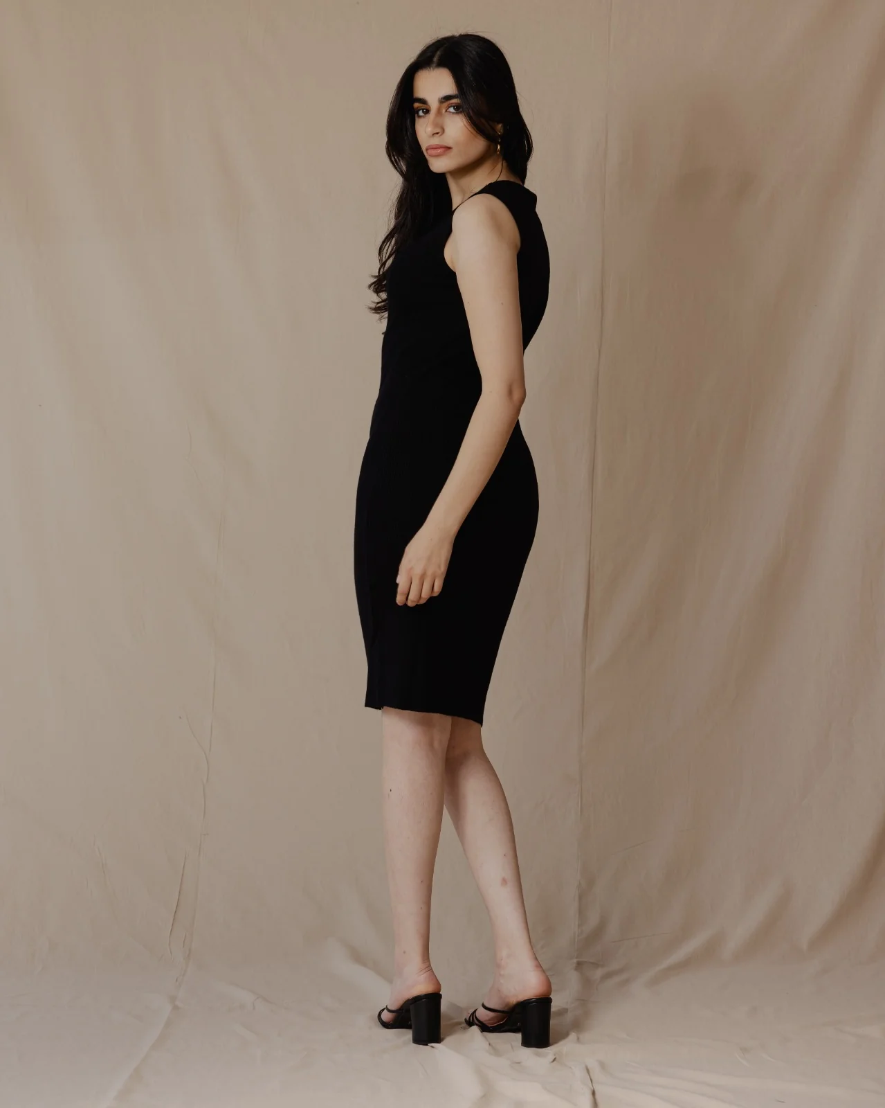 Essential Short Dress Black - Image 2