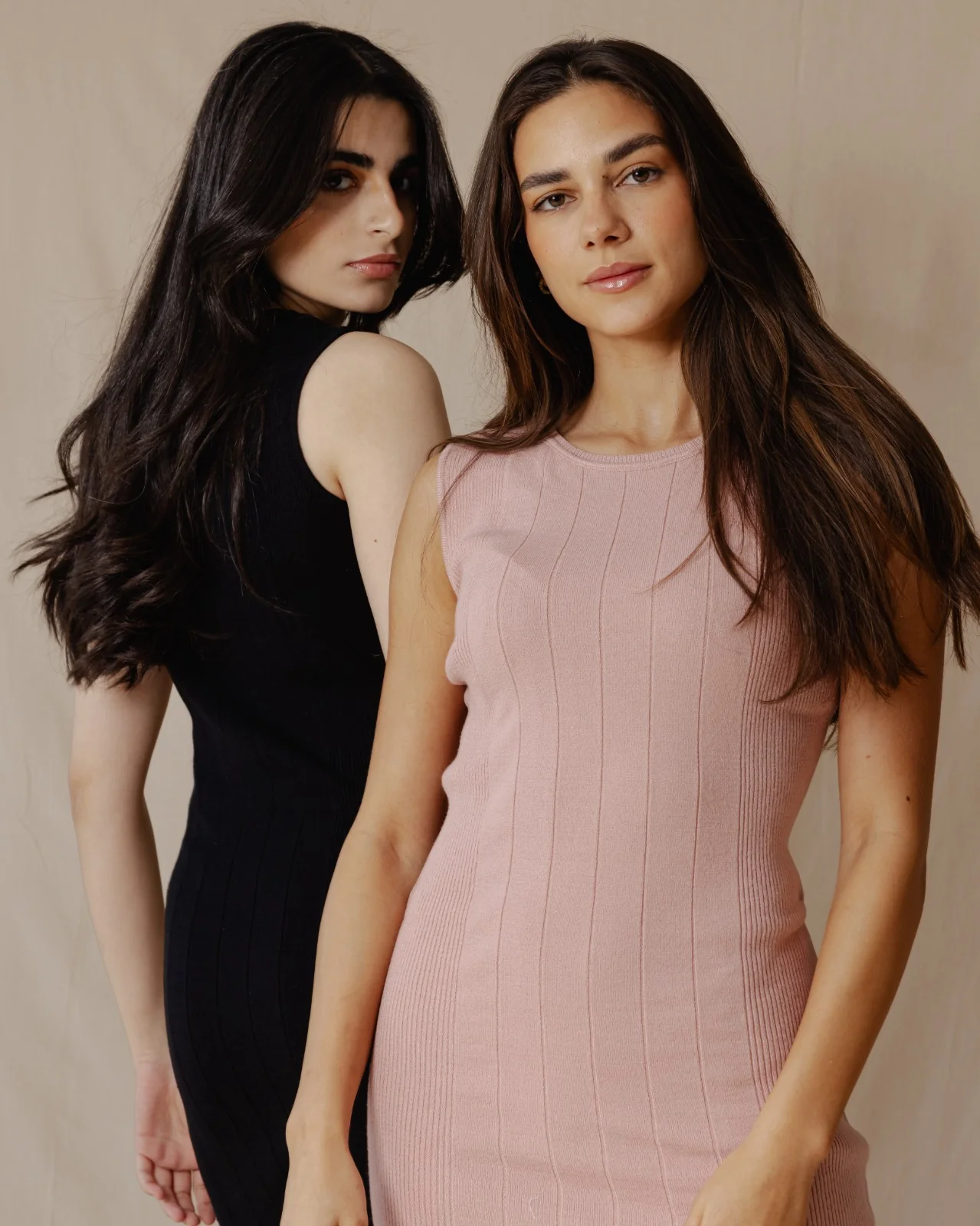 Essential Short Dress Cashmere - Image 9