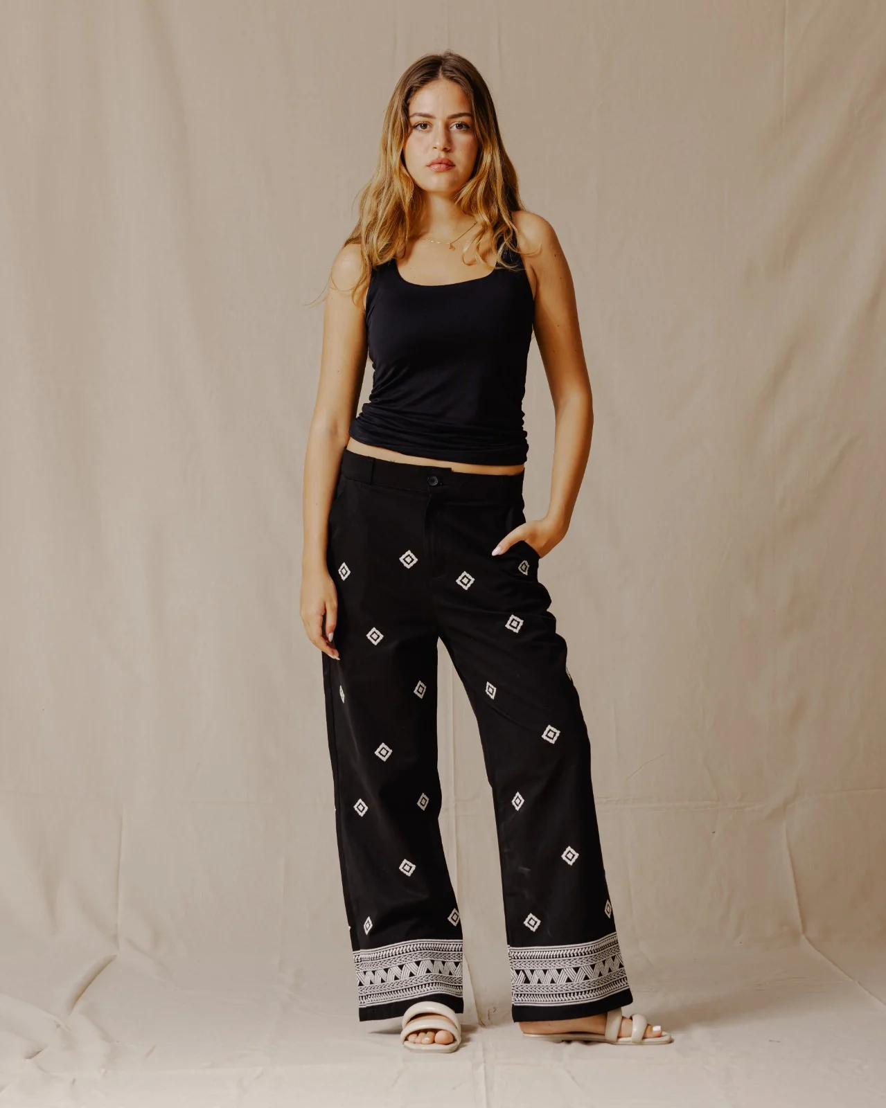 Ethnic Embroidered Pants Black