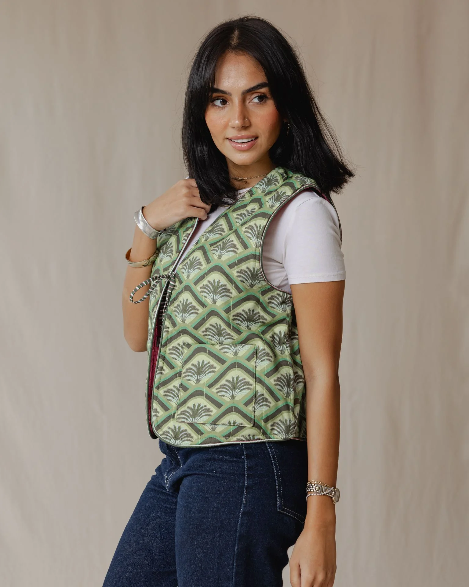 Flip & Bloom Reversible Vest in Green/Pink - Image 6