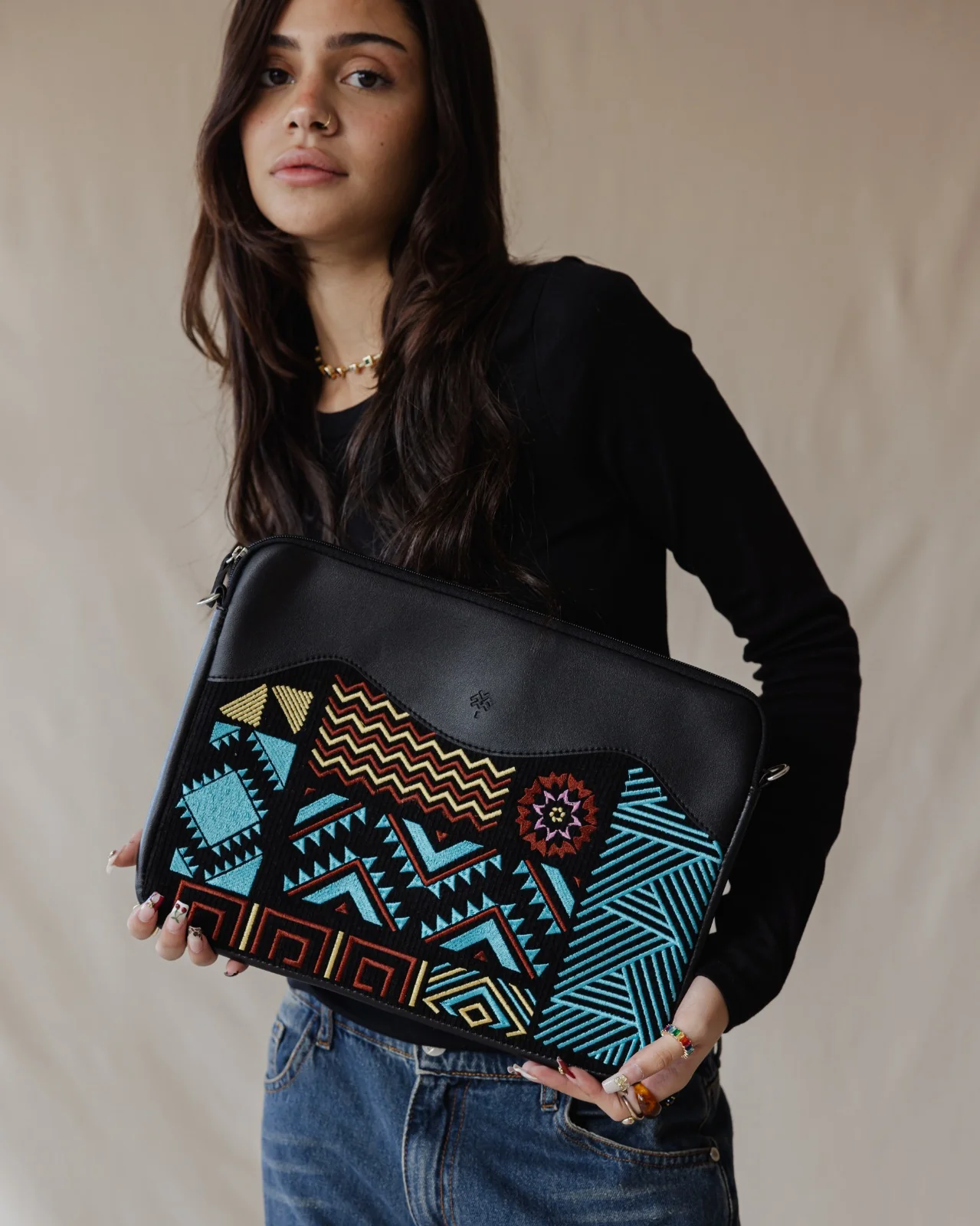 Geometric Laptop Sleeve Black - Image 2