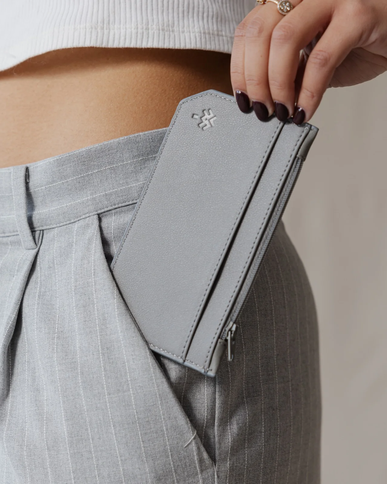 Grey x Pink Flowered Card Holder - Image 2