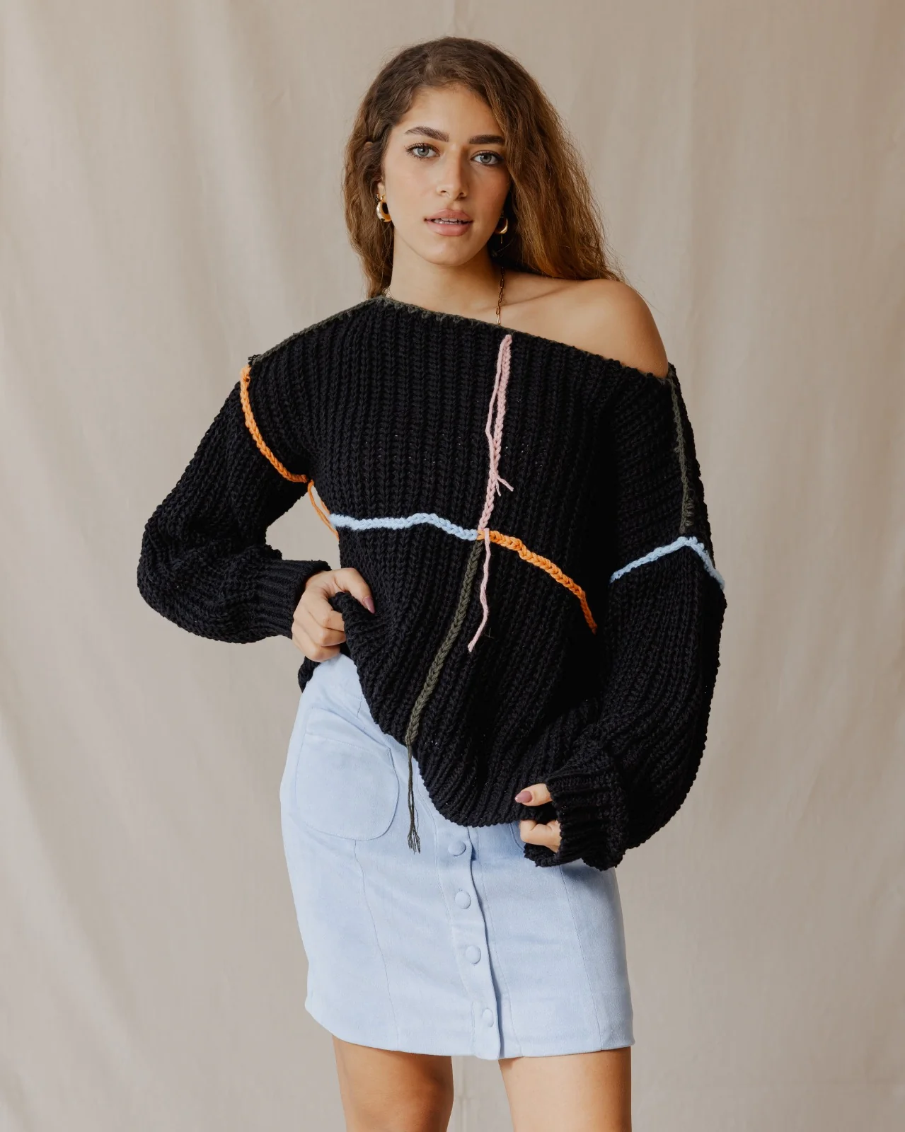 Handmade Loose Sweater Black - Image 8