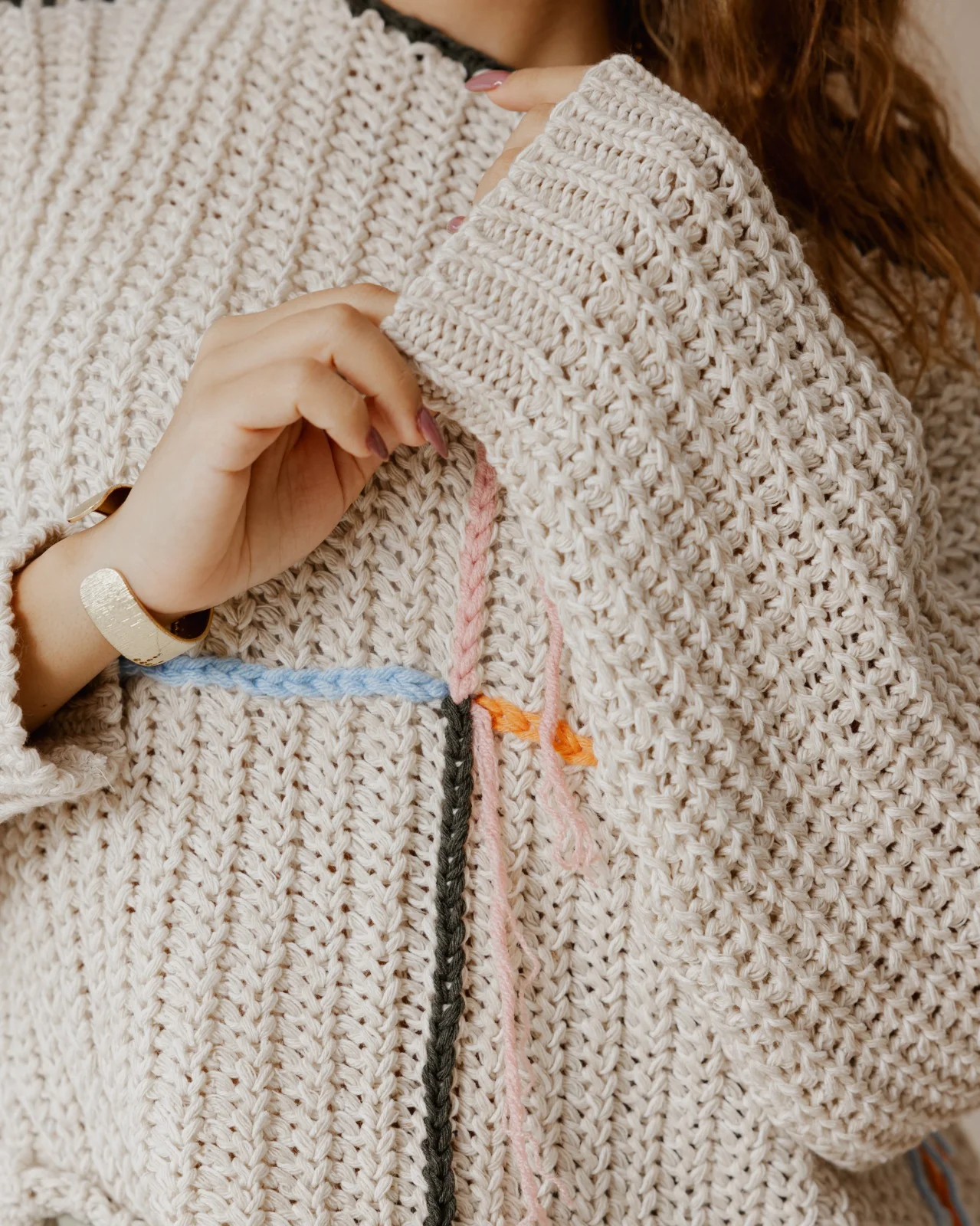 Handmade Loose Sweater Off-White - Image 4
