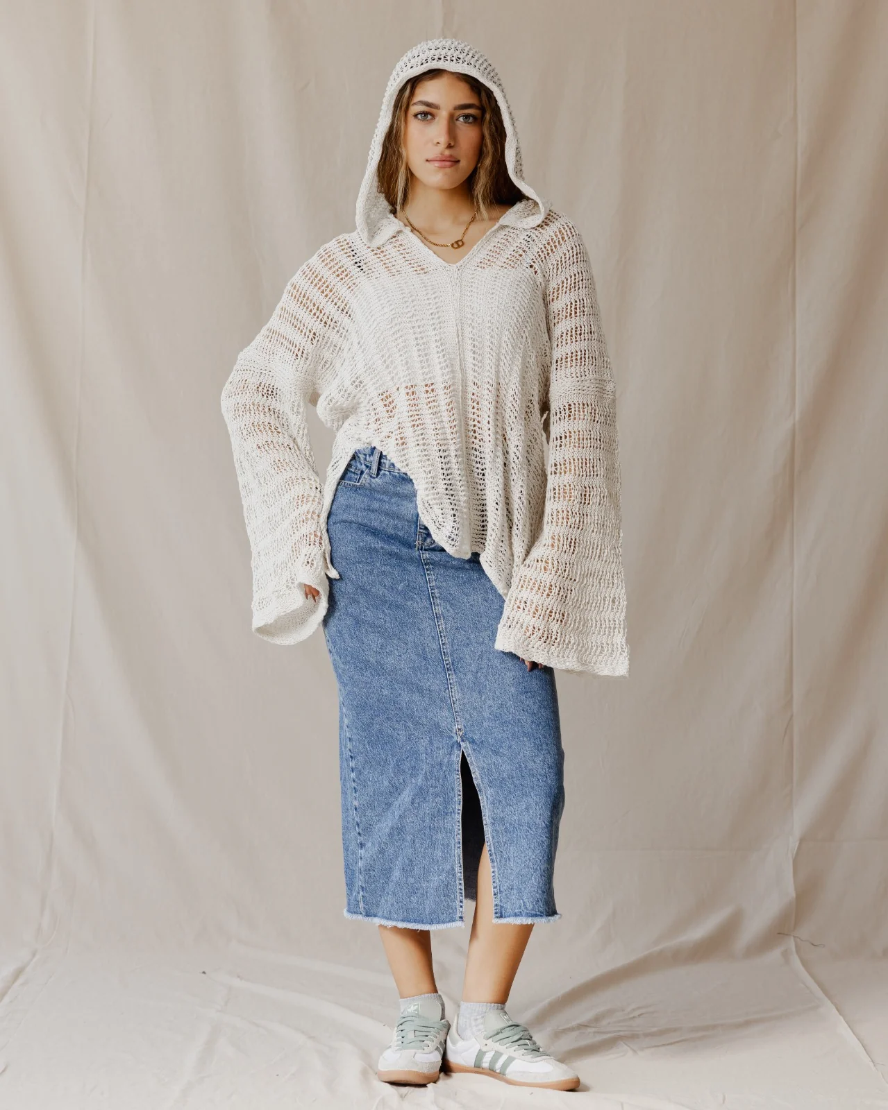 Handmade Trico Hoodie Off-White - Image 4