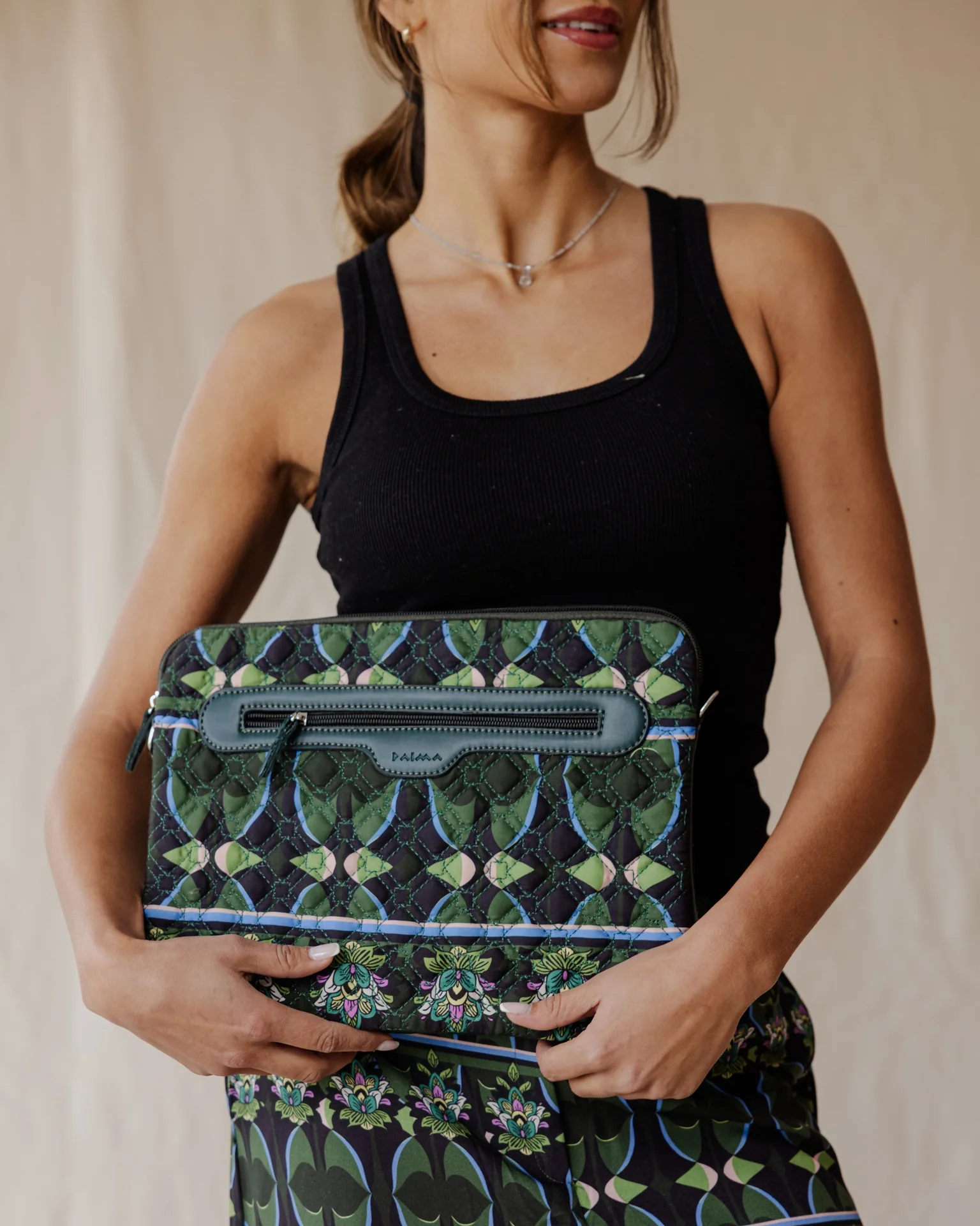 Indian Vibes In Greens Quilted Sleeve - Image 4