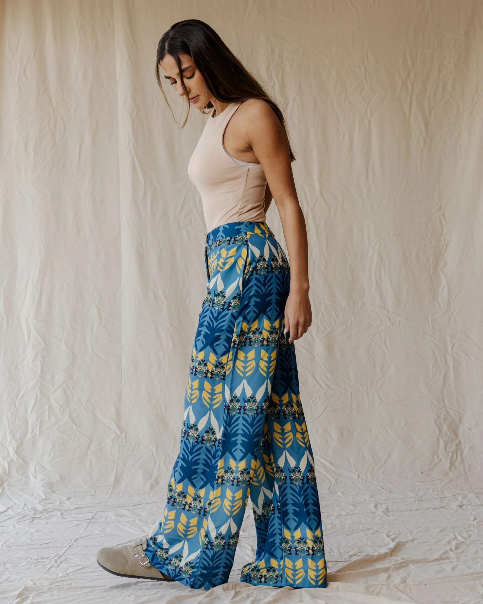 Indian Vibes with Blue Pants - Image 3