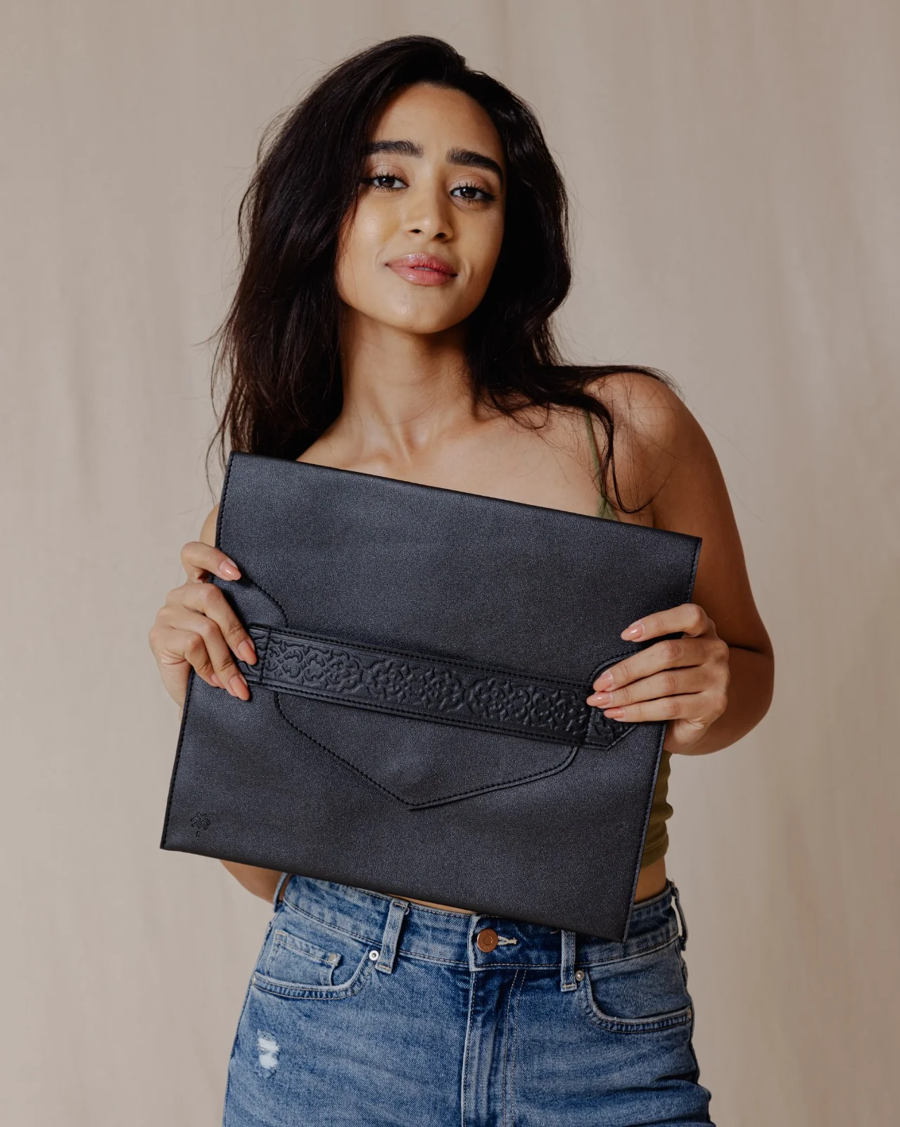 Jali Laptop Sleeve Black - Image 4