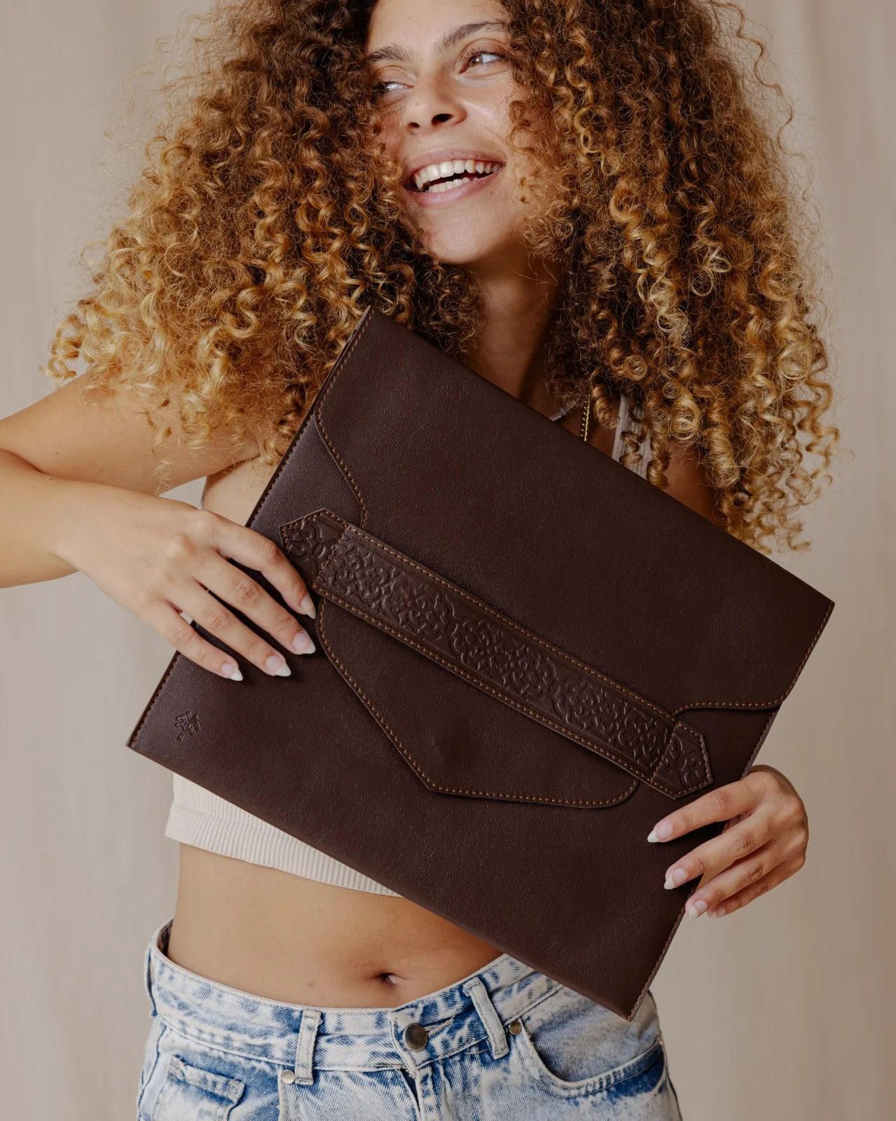 Jali Laptop Sleeve Brown - Image 4