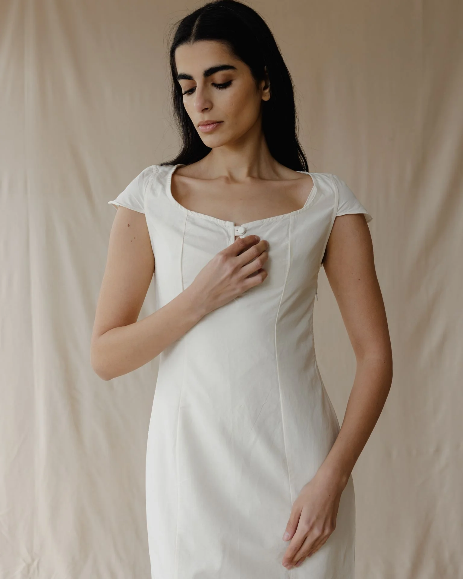 Linéa Grace Off-white Dress - Image 4