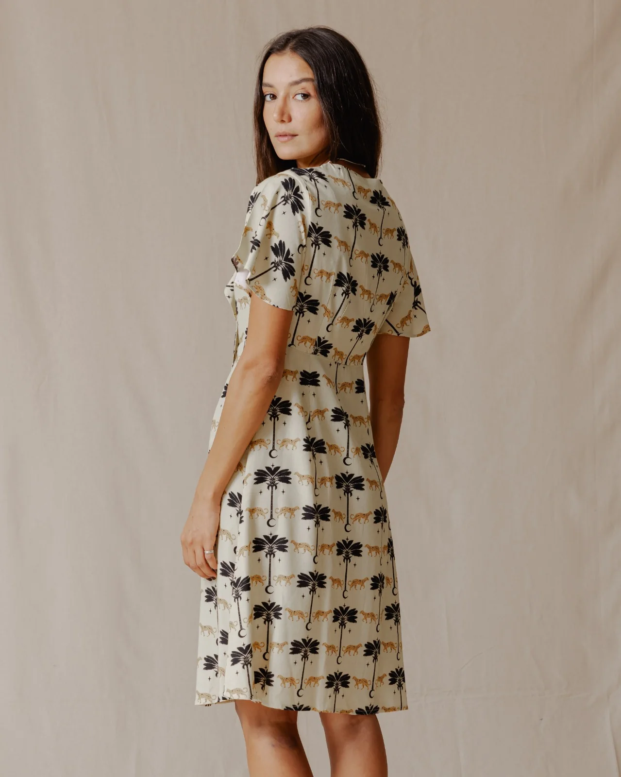 Oasis Glam Dress Beige - Image 3
