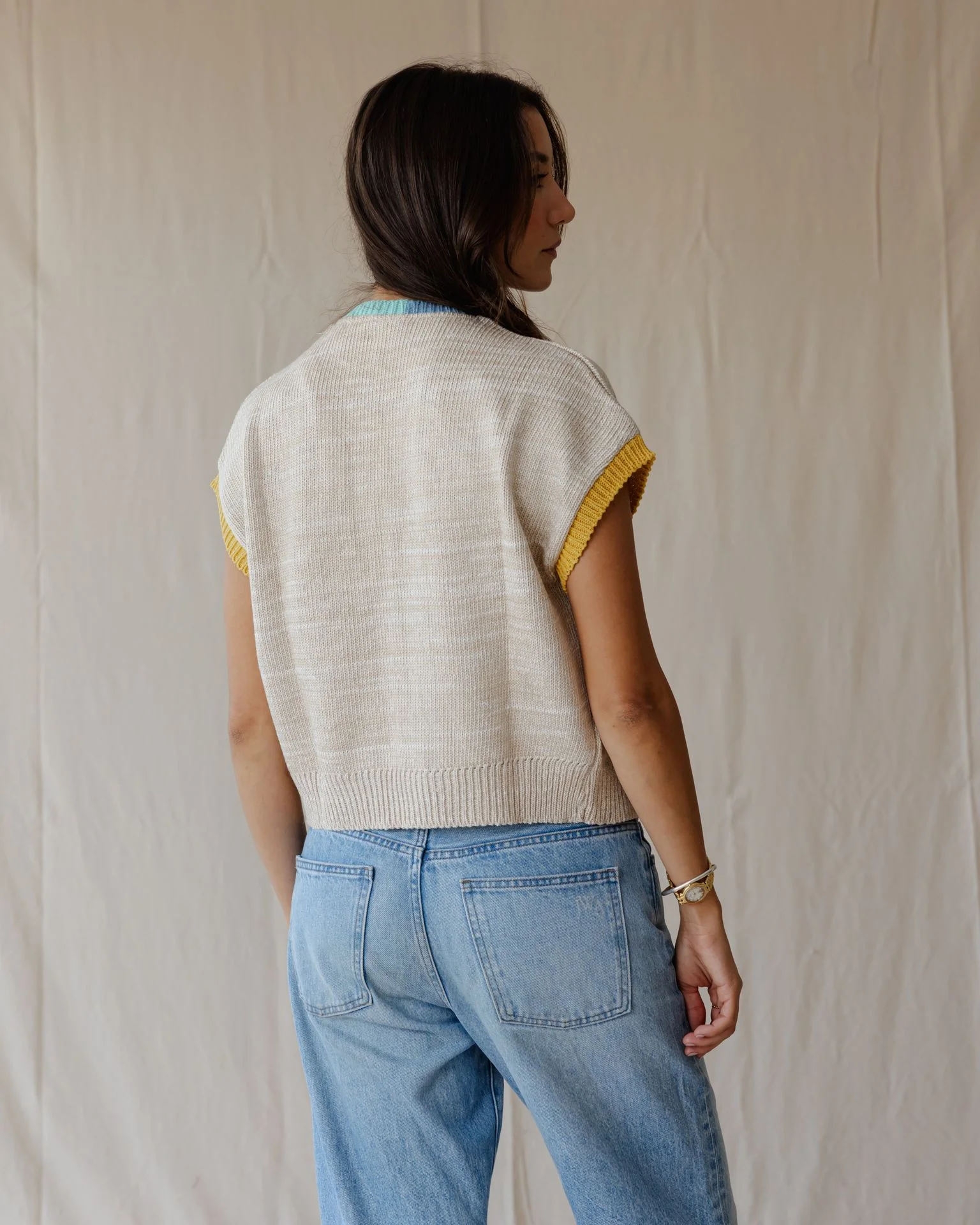 Pastelle Knit Vest - Image 3