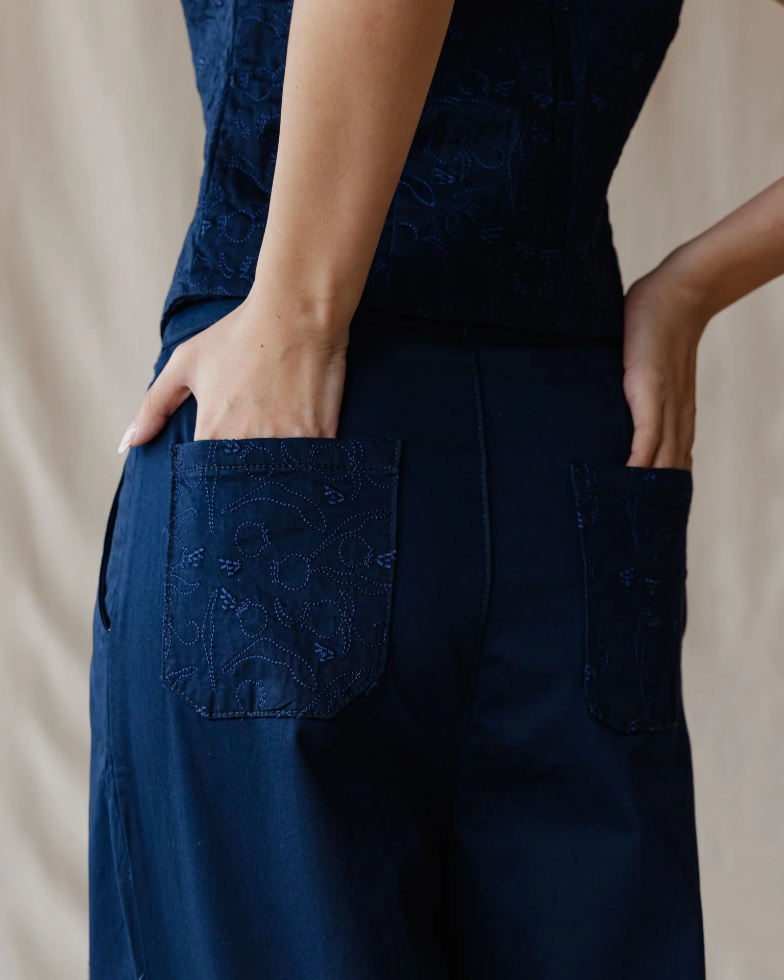 Pomegranate Embroidered Set Navy - Image 4