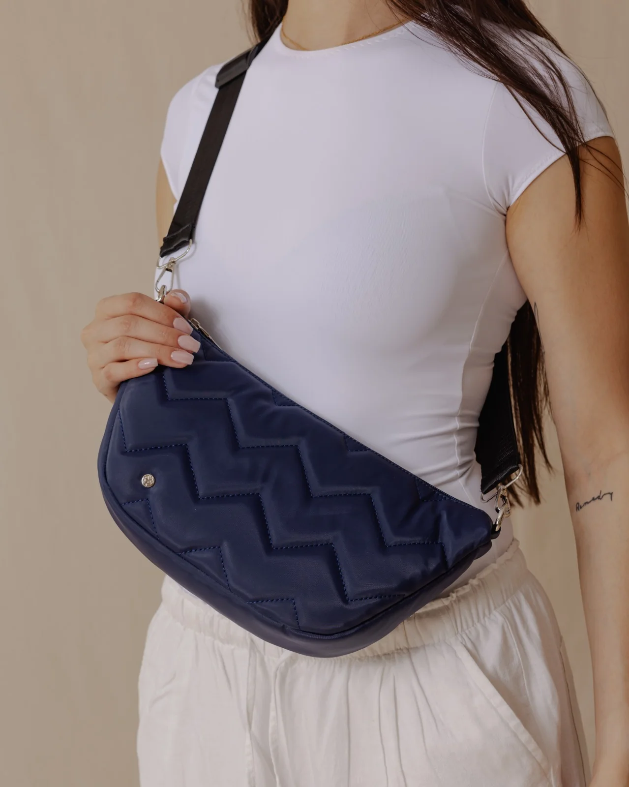Quilted Sling Bag Petroleum - Image 3