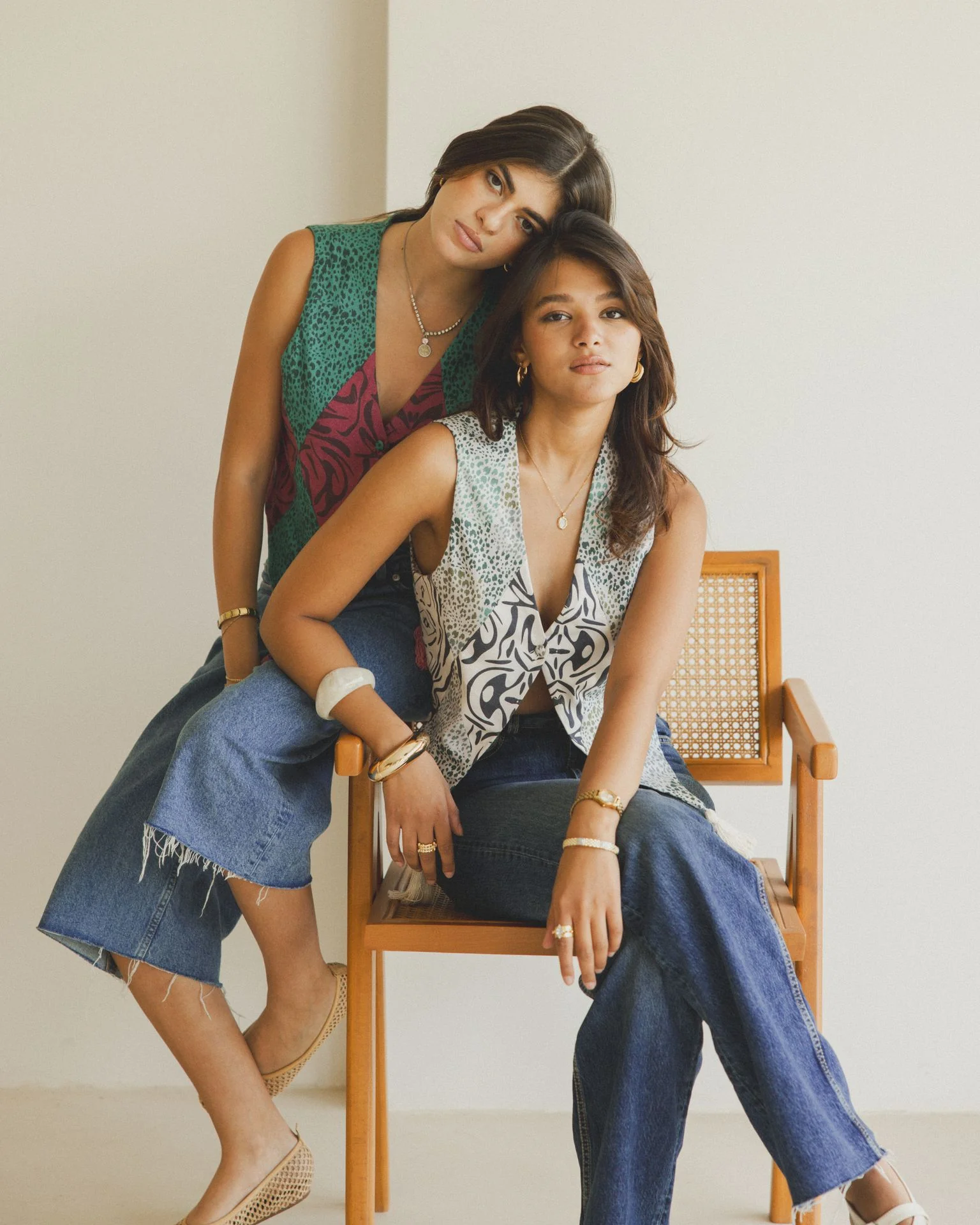 Raspberry Rhythm Vest - Image 4