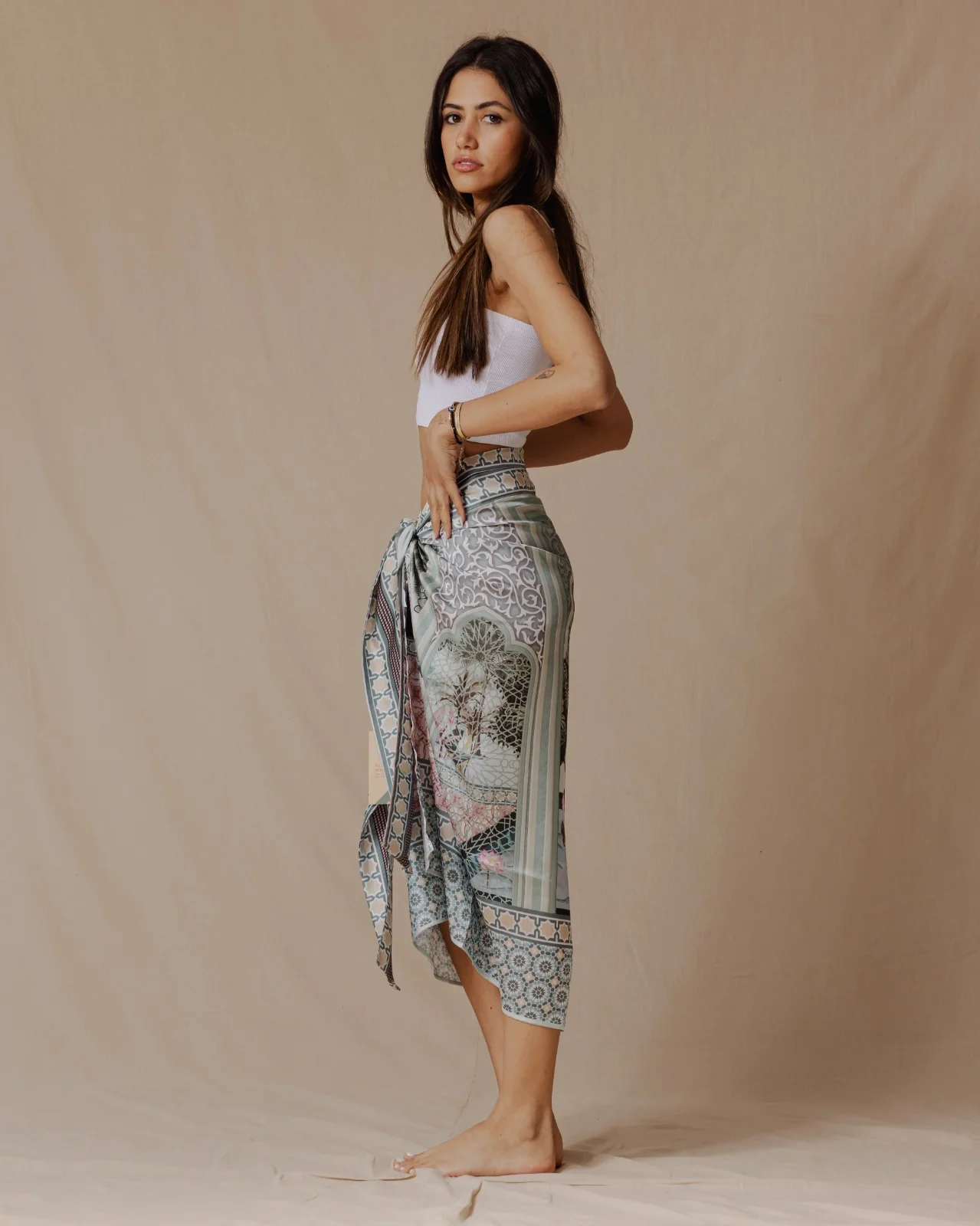 Riad Retreat Sarong - Image 2