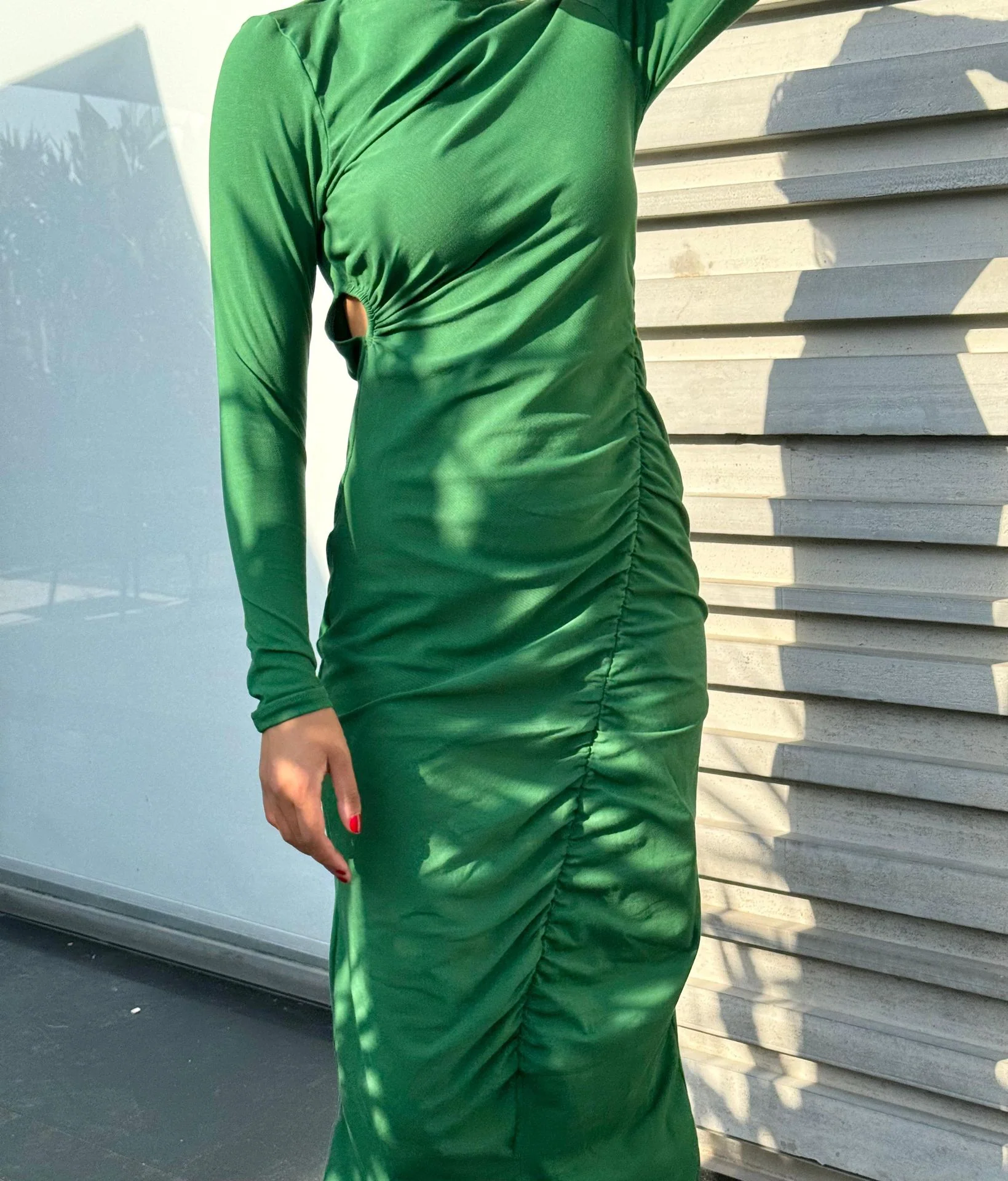 Ruched Dress In Green - Image 8