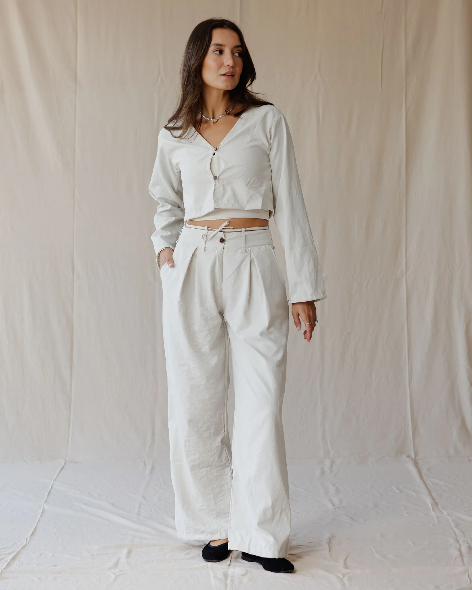 Ruska Set In Off-White - Image 2