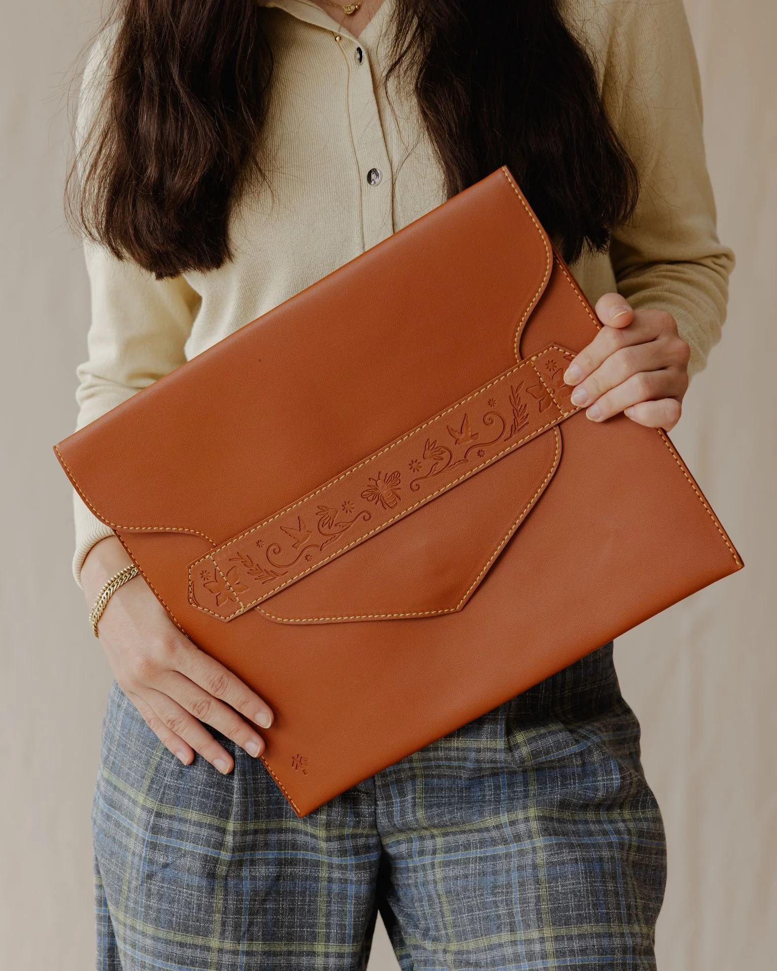Secret Garden Laptop Sleeve Havane - Image 3