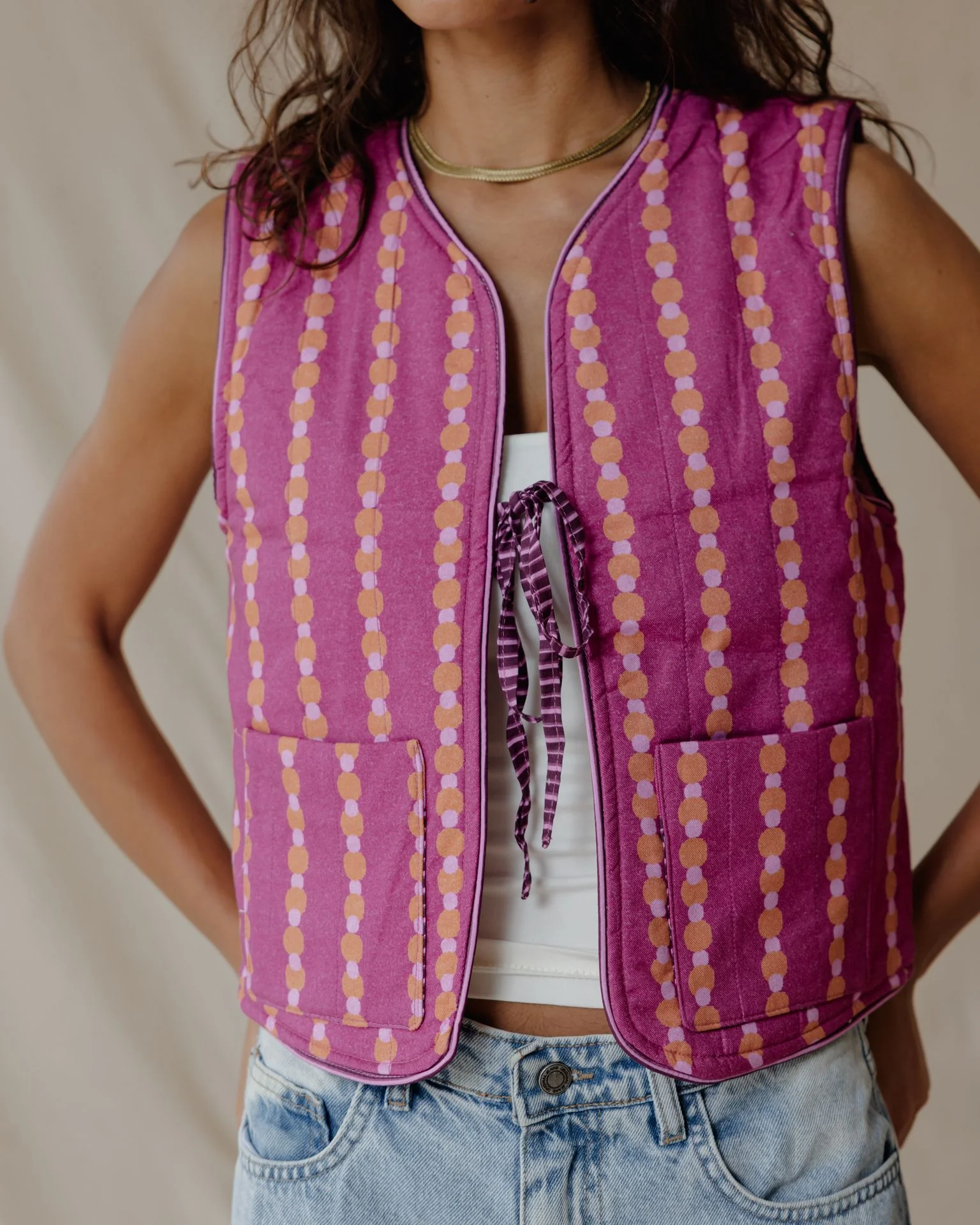 Seeds and beads Reversible Vest - Image 4