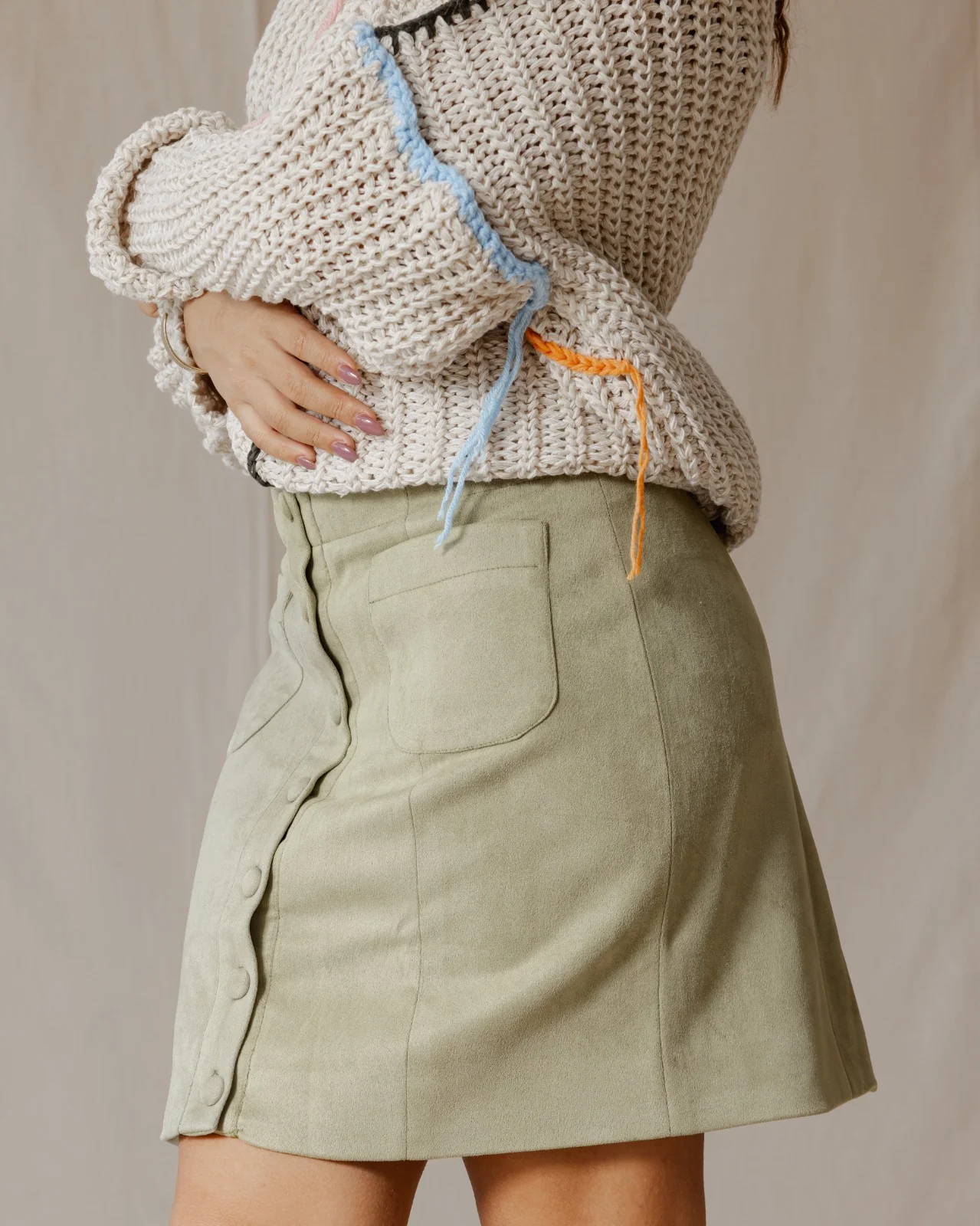 Suede Buttoned Mini Skirt Green - Image 2