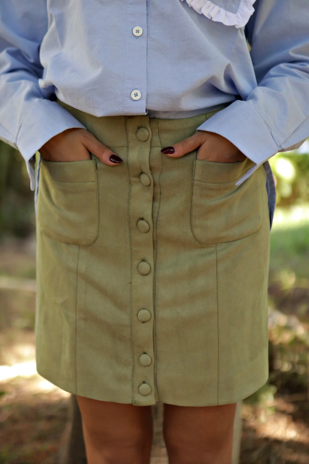 Suede Buttoned Mini Skirt Green - Image 4