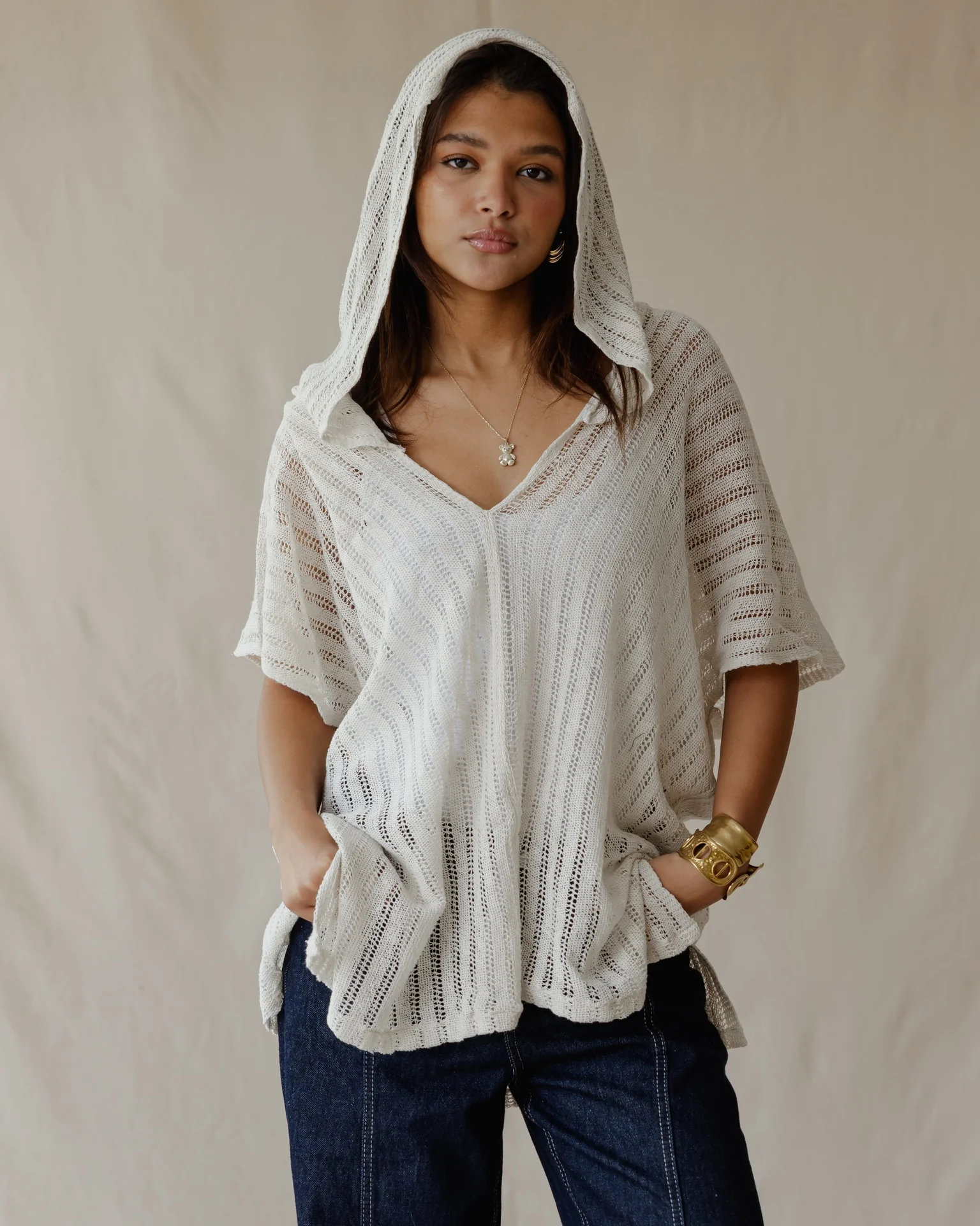 Summer Knit Poncho Off-White - Image 4
