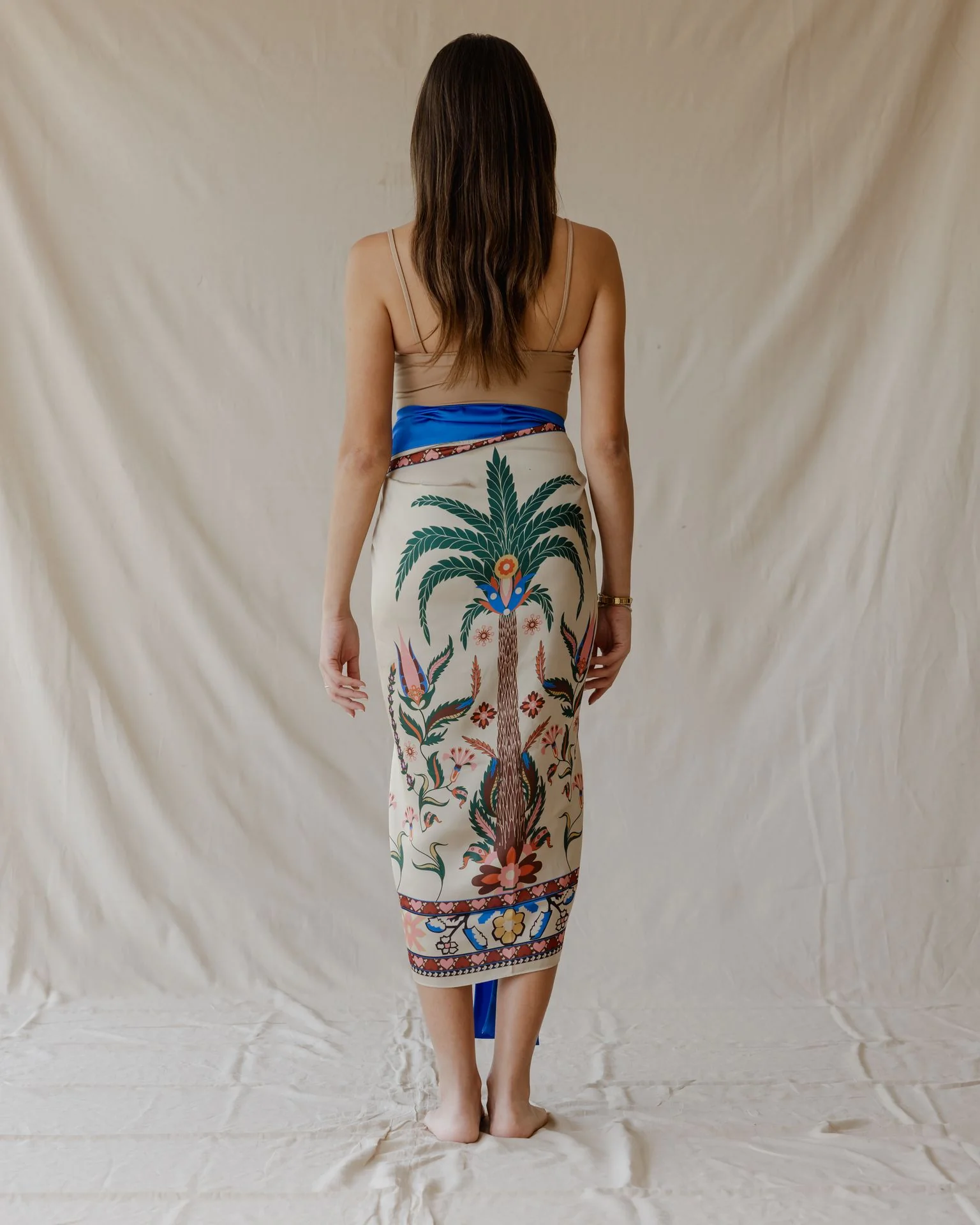 Tamara Palm Sarong Beige - Image 3
