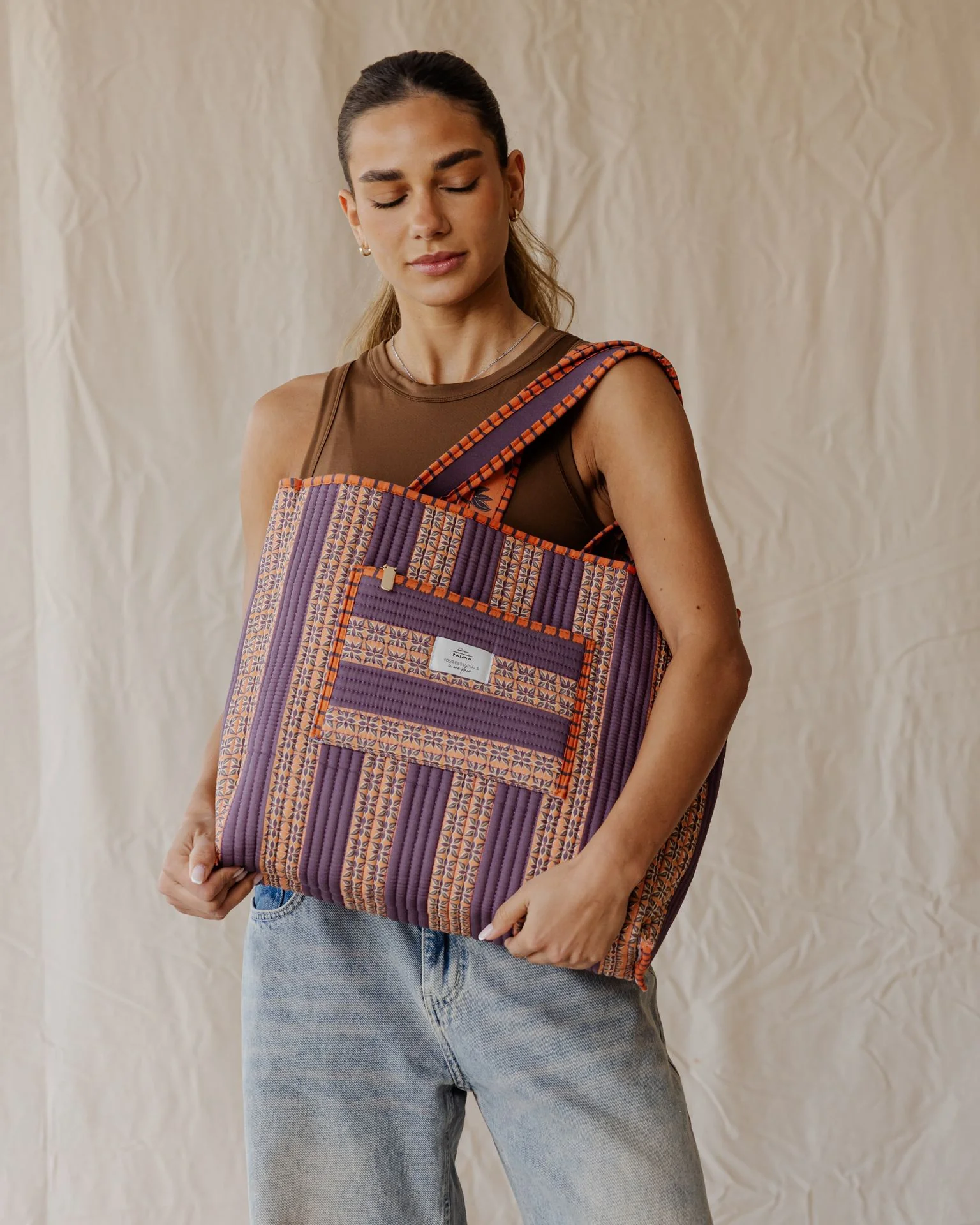 Tangerine Garden Quilted Tote Bag - Image 5
