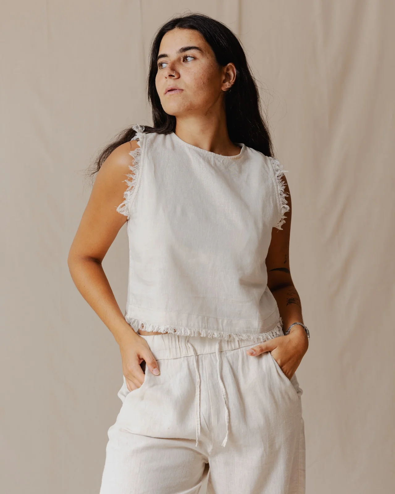 The Island Linen Set Beige - Image 5
