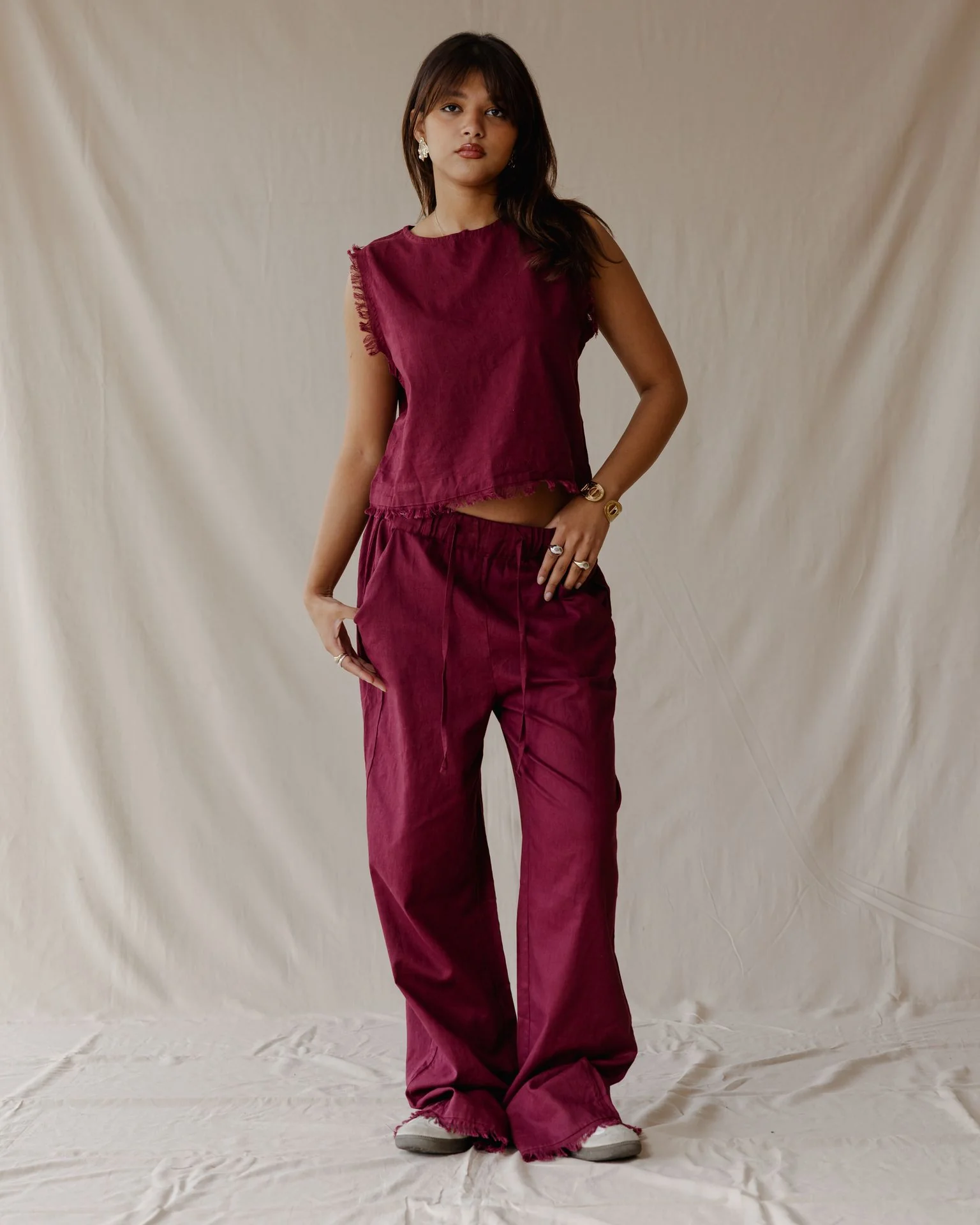 The Island Linen Set Burgundy