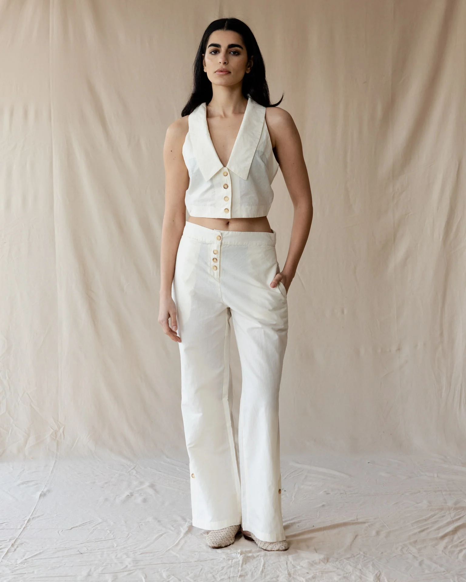 The Tailored Muse Off-White Set - Image 5
