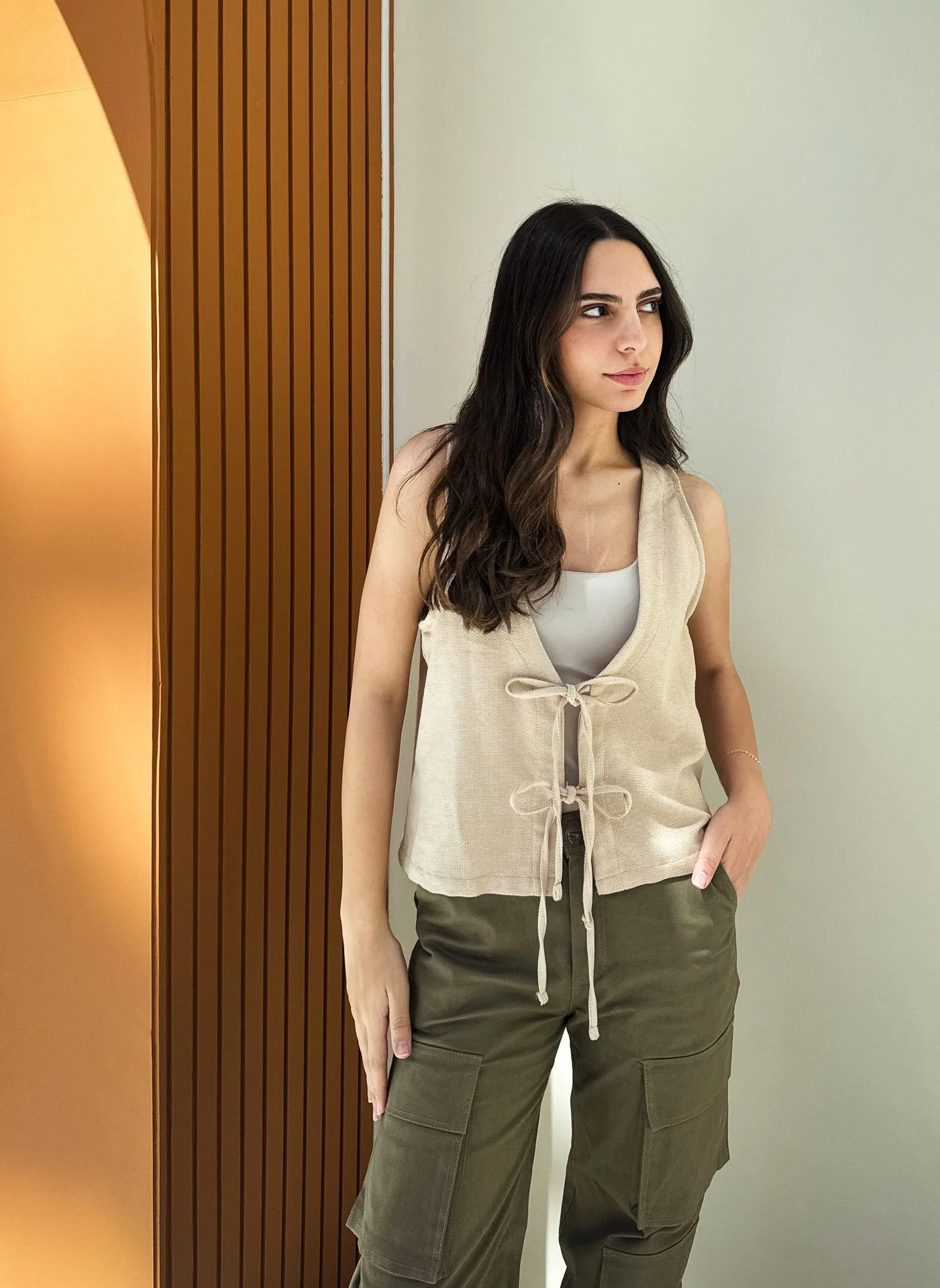 Tie Front Knitted Vest Beige - Image 7