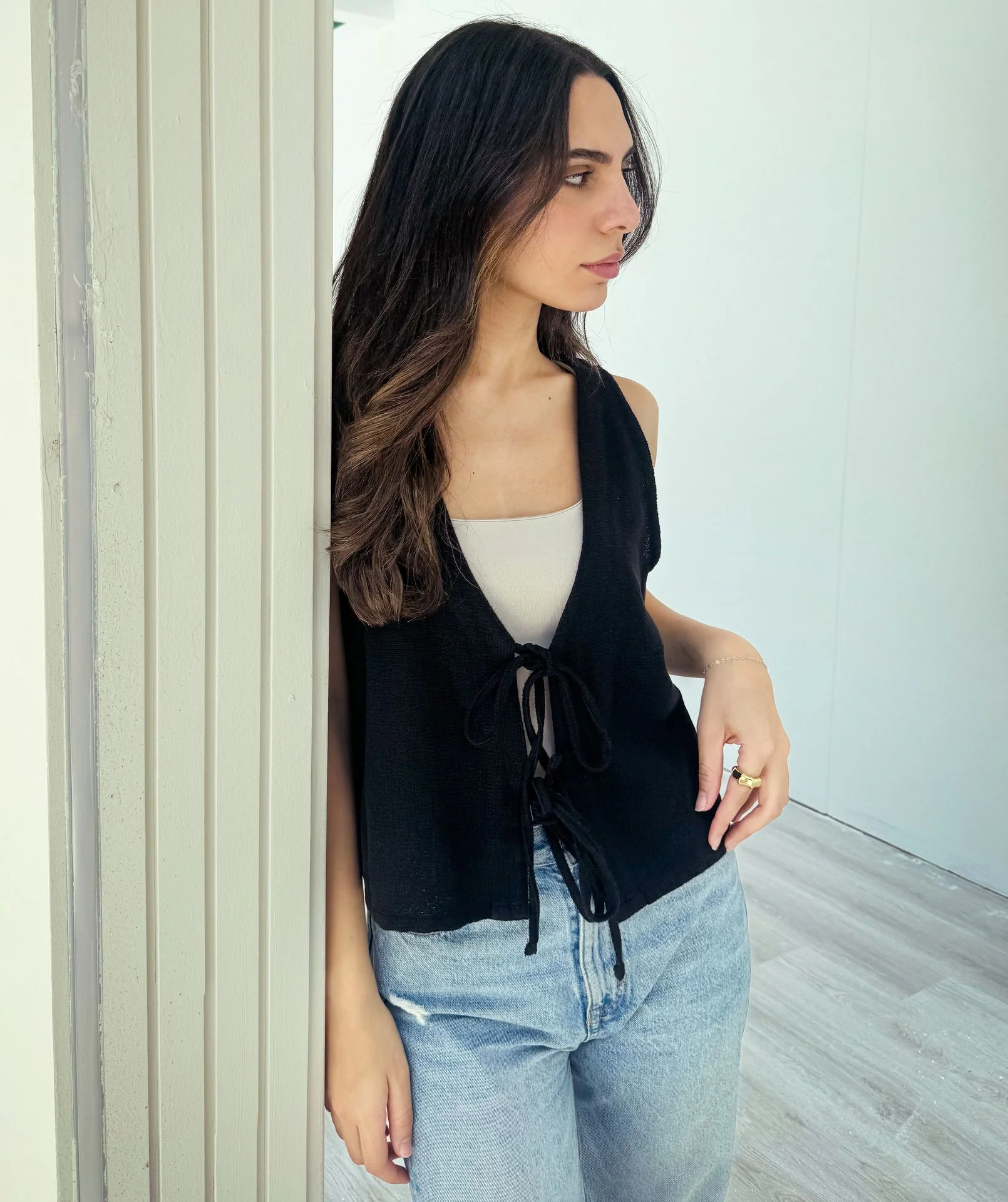 Tie Front Knitted Vest Black - Image 9