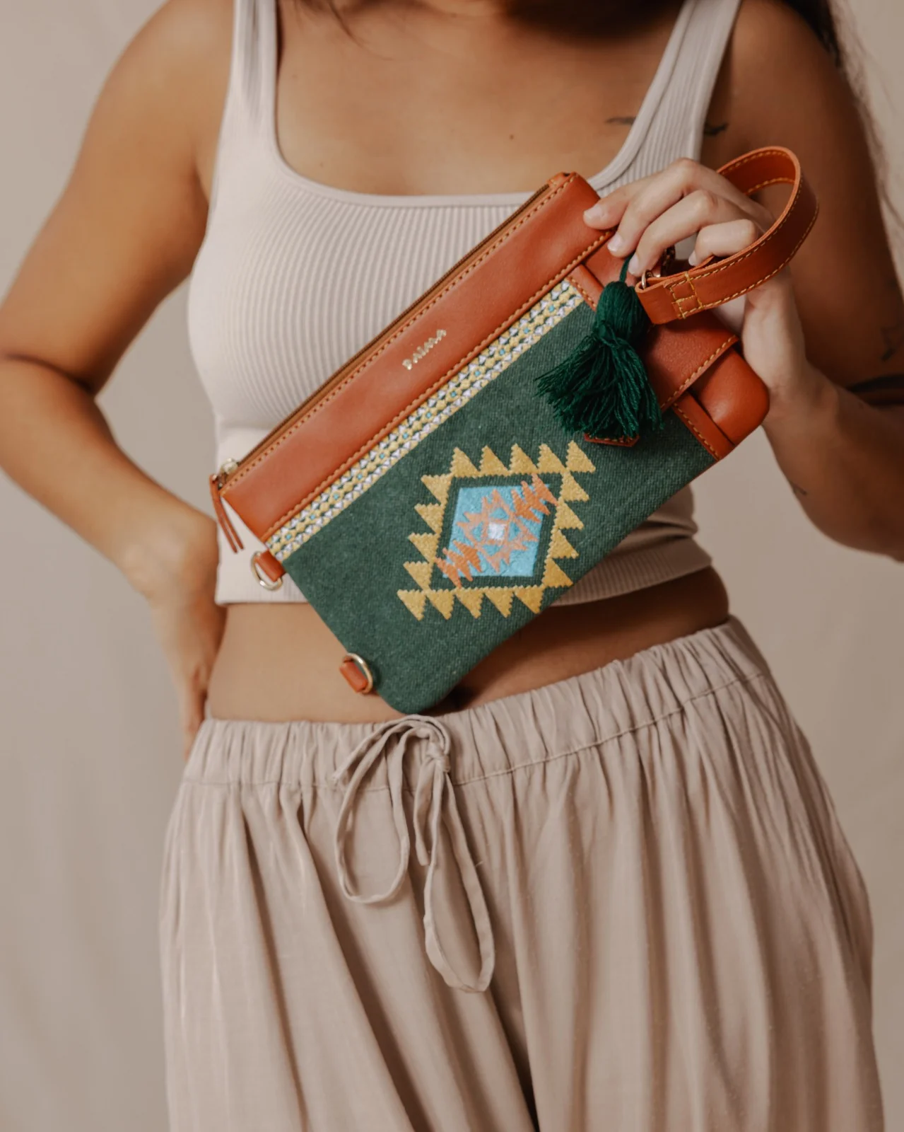 Tribal Tapestry Purse In Olive X Havane - Image 4