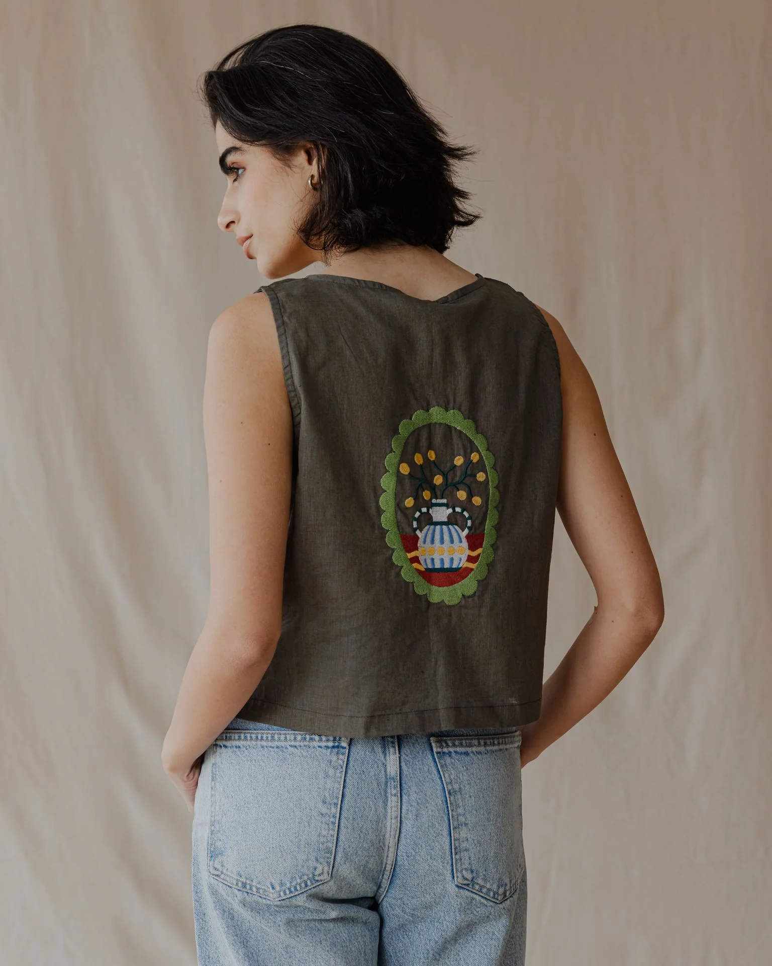 Tropical Threads Vest Olive - Image 3