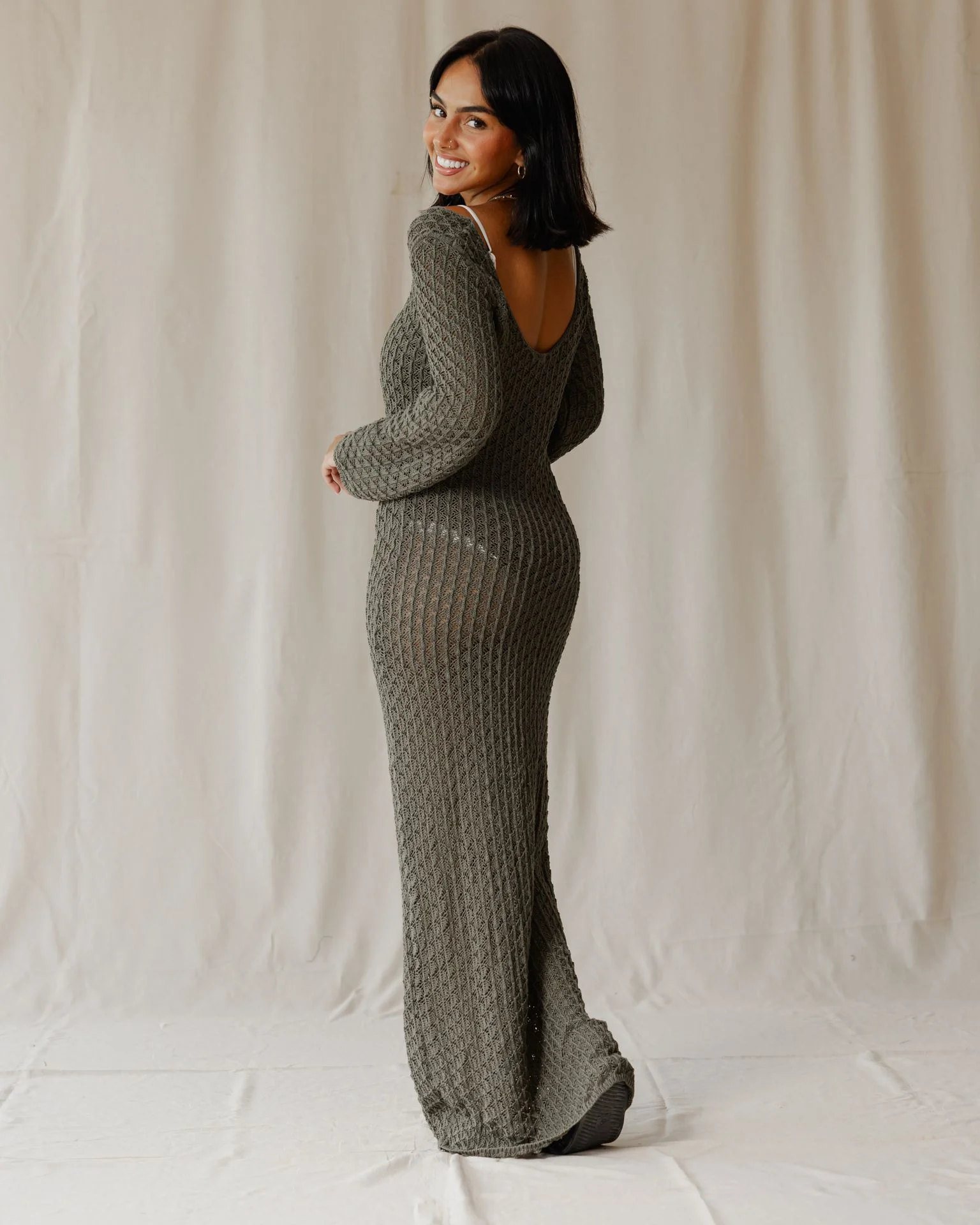 Veloura Olive Knit Dress - Image 3