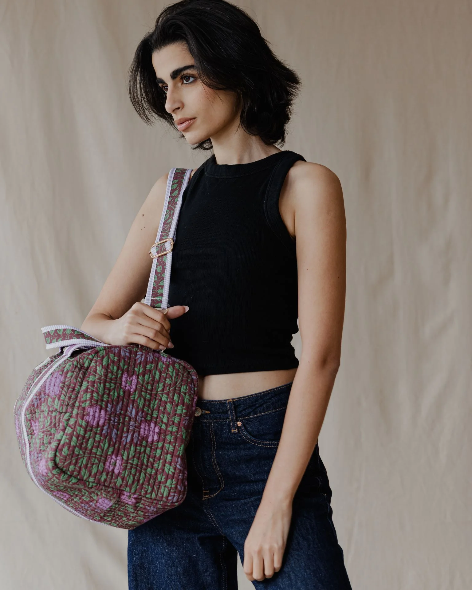 Victorian Patchwork Duffle Bag Burgundy - Image 4